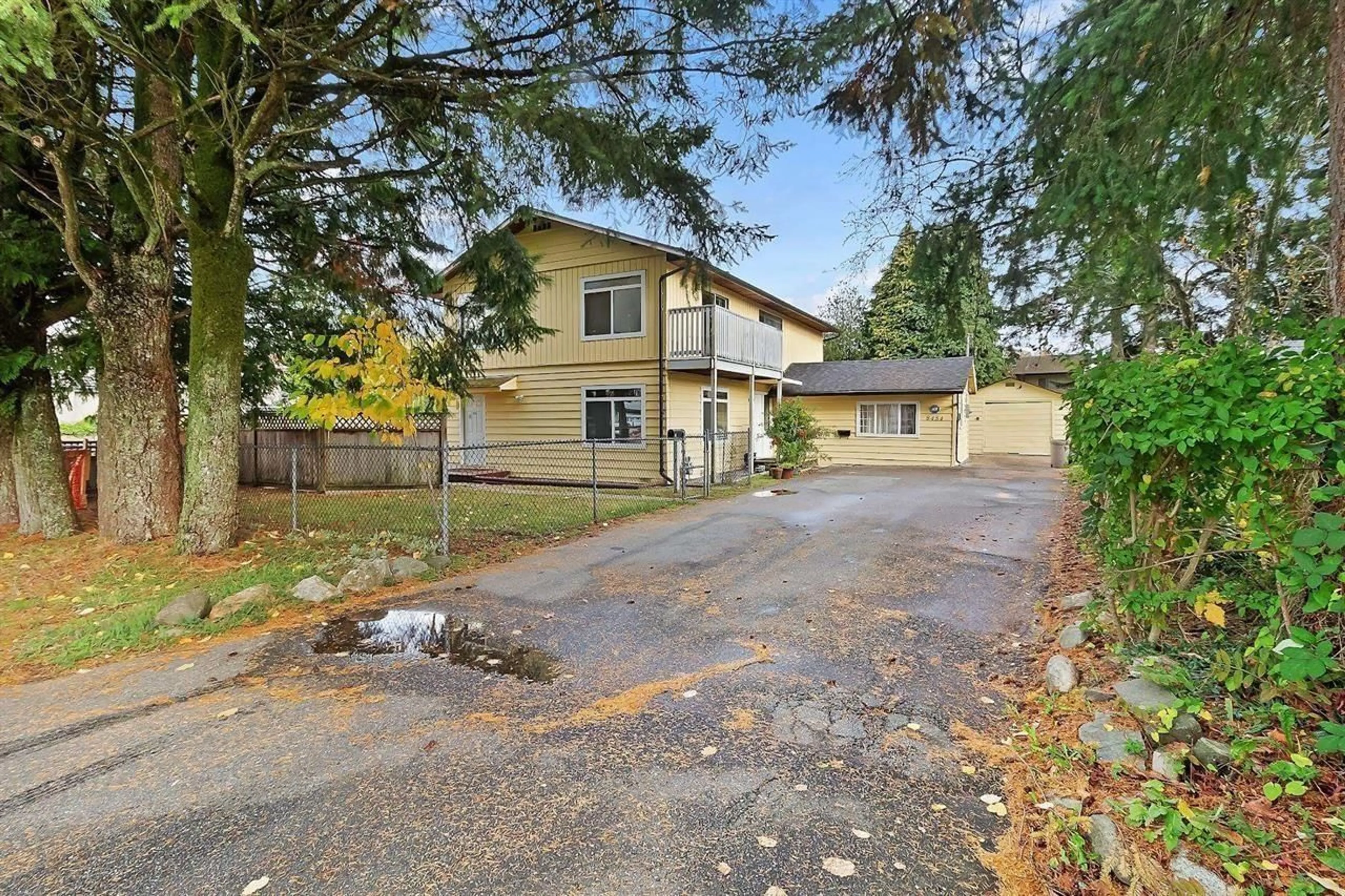 A pic from outside/outdoor area/front of a property/back of a property/a pic from drone, street for 8454 BROOKE ROAD, Delta British Columbia V4C4G1