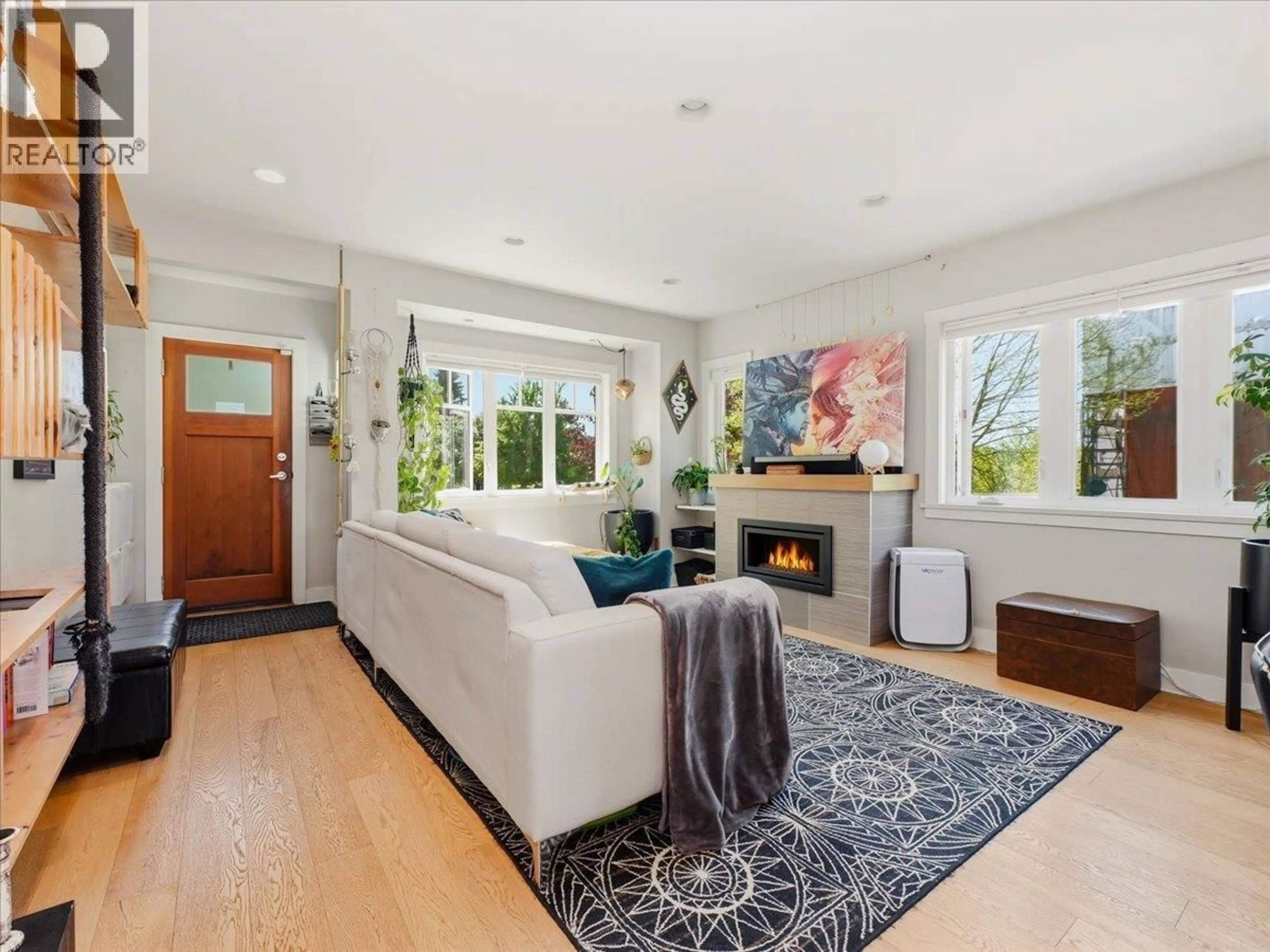 Living room with furniture, unknown for 2607 5TH AVENUE, Vancouver British Columbia V5M1N1