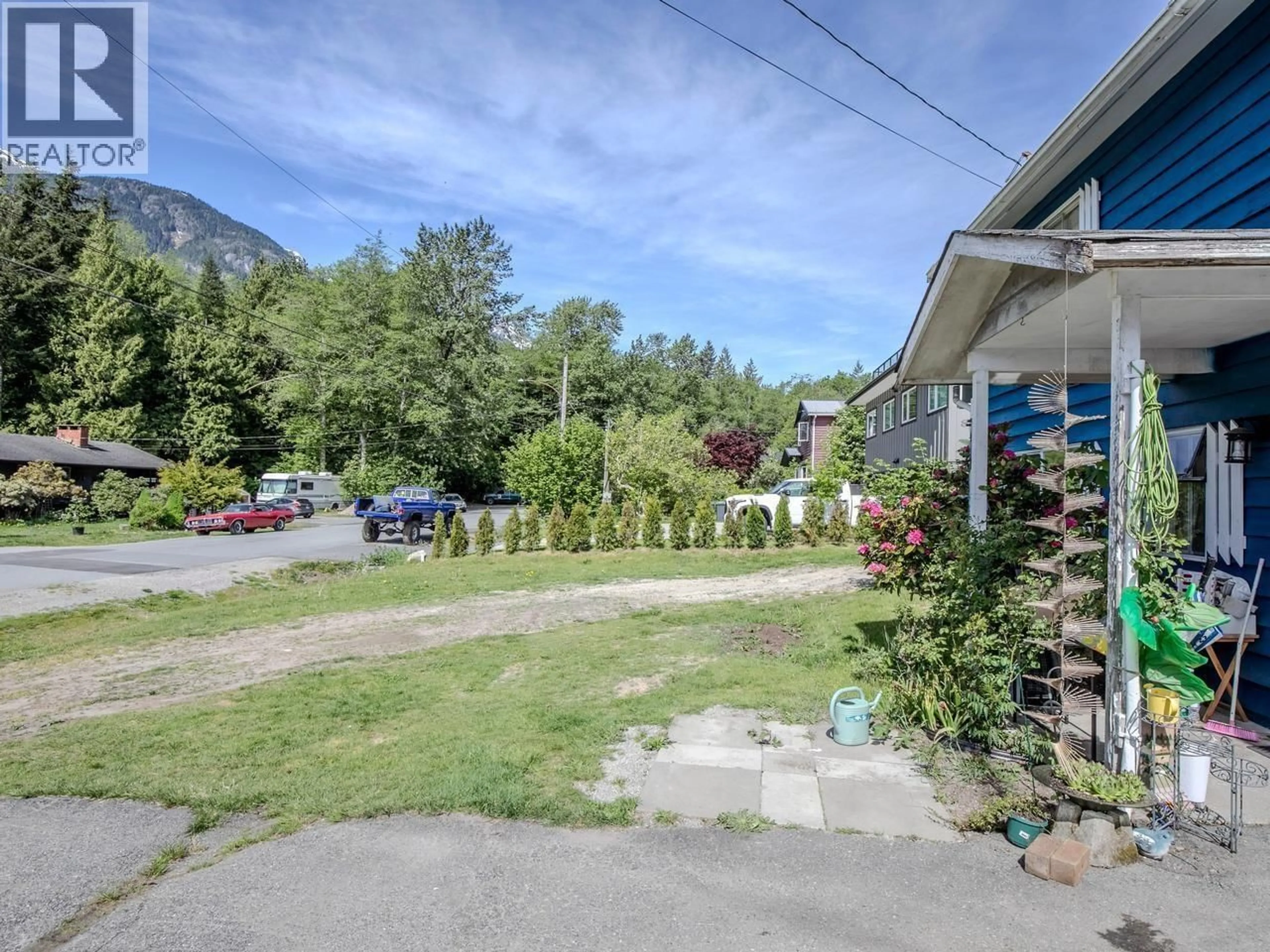 A pic from outside/outdoor area/front of a property/back of a property/a pic from drone, mountain view for 42066 BIRKEN ROAD, Squamish British Columbia V0N1H0
