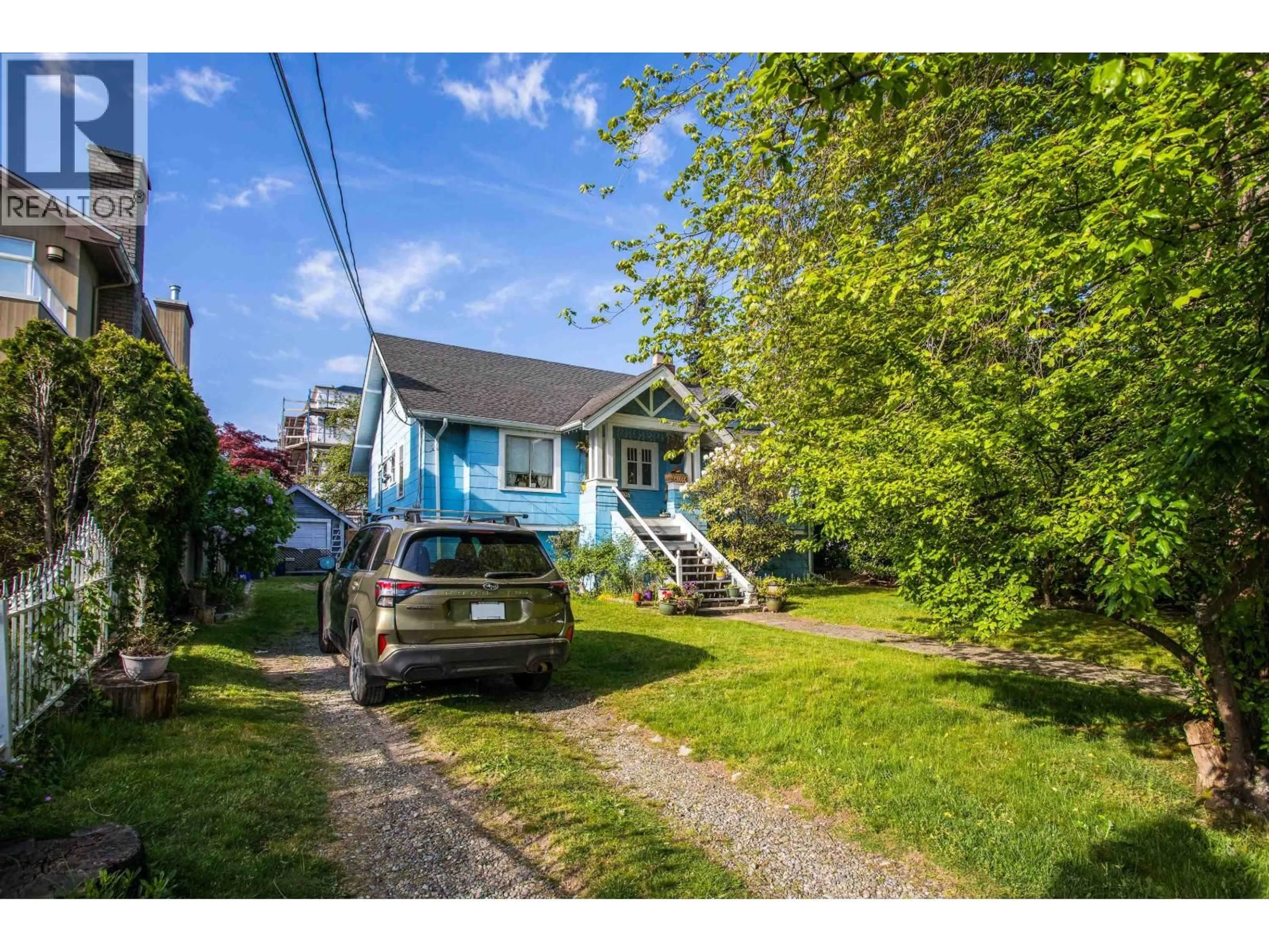 A pic from outside/outdoor area/front of a property/back of a property/a pic from drone, street for 1025 57TH AVENUE, Vancouver British Columbia V6P1S6