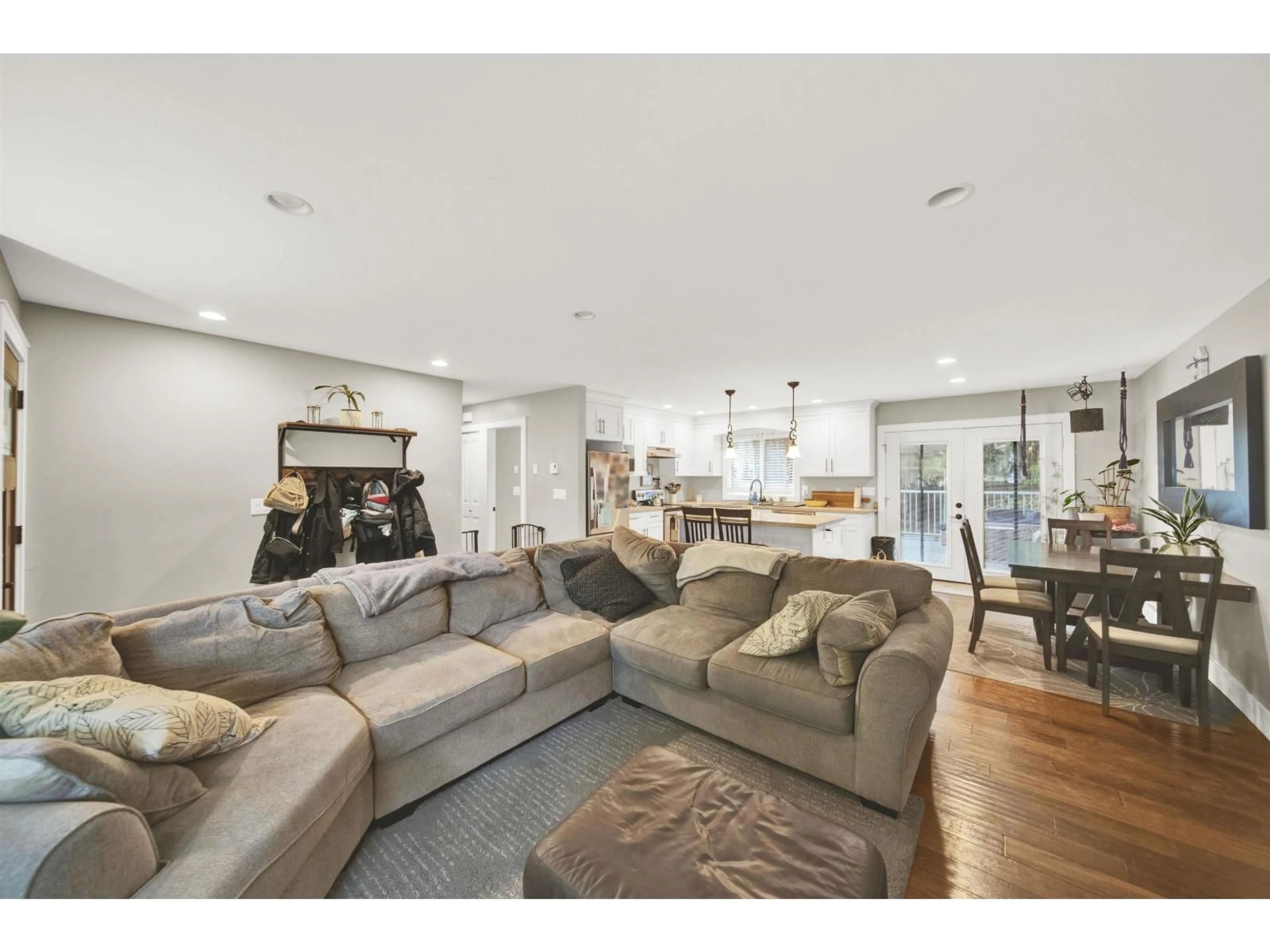 Unknown for 3895 201 STREET, Langley British Columbia V3A1P3