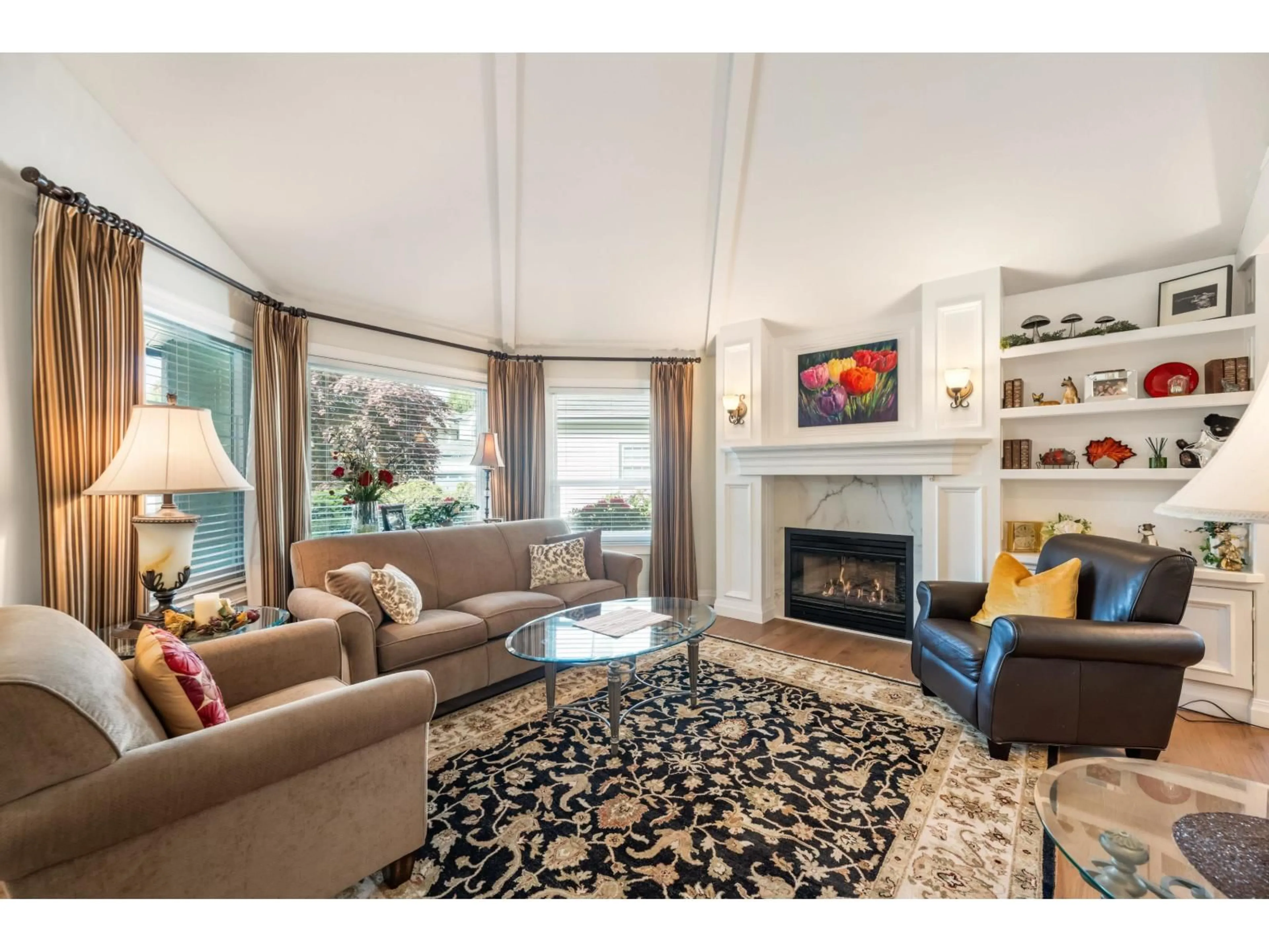 Living room with furniture, unknown for 8428 215 STREET, Langley British Columbia V1M2M1