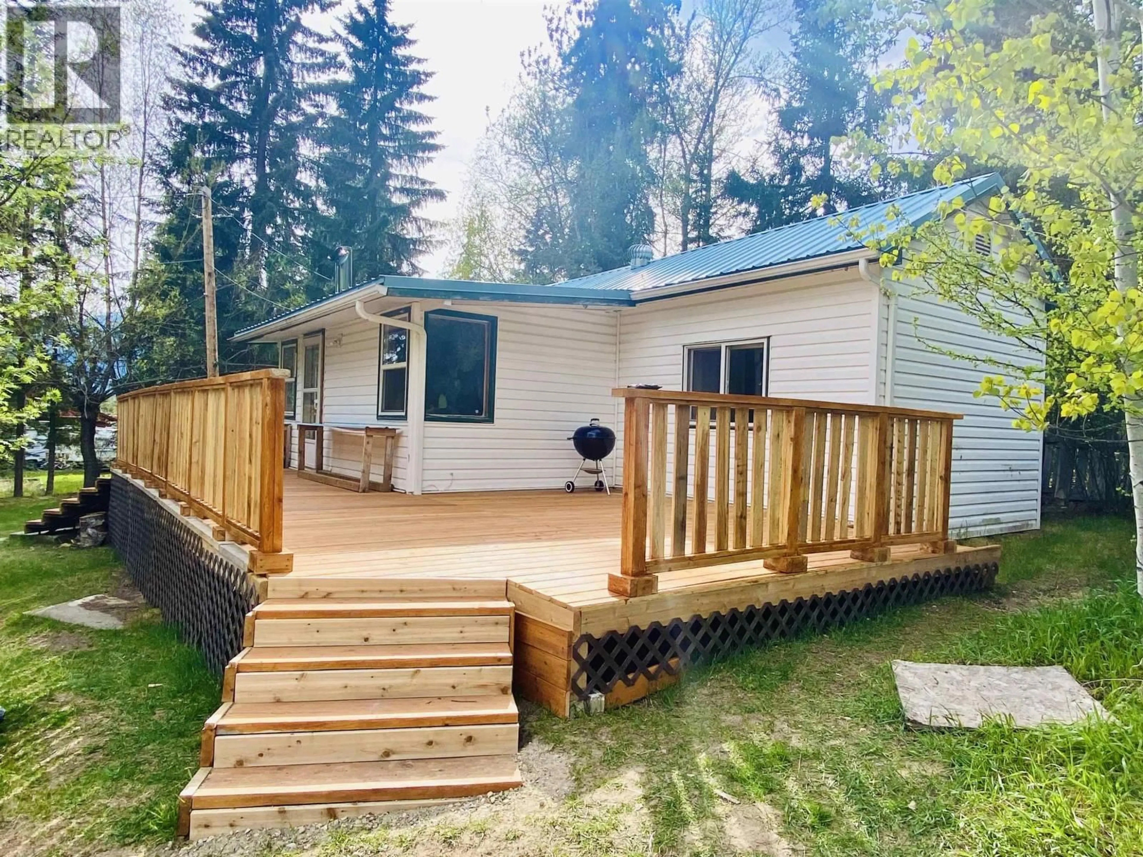 Unknown for 1010 MAIN STREET, Valemount British Columbia V0E2Z0