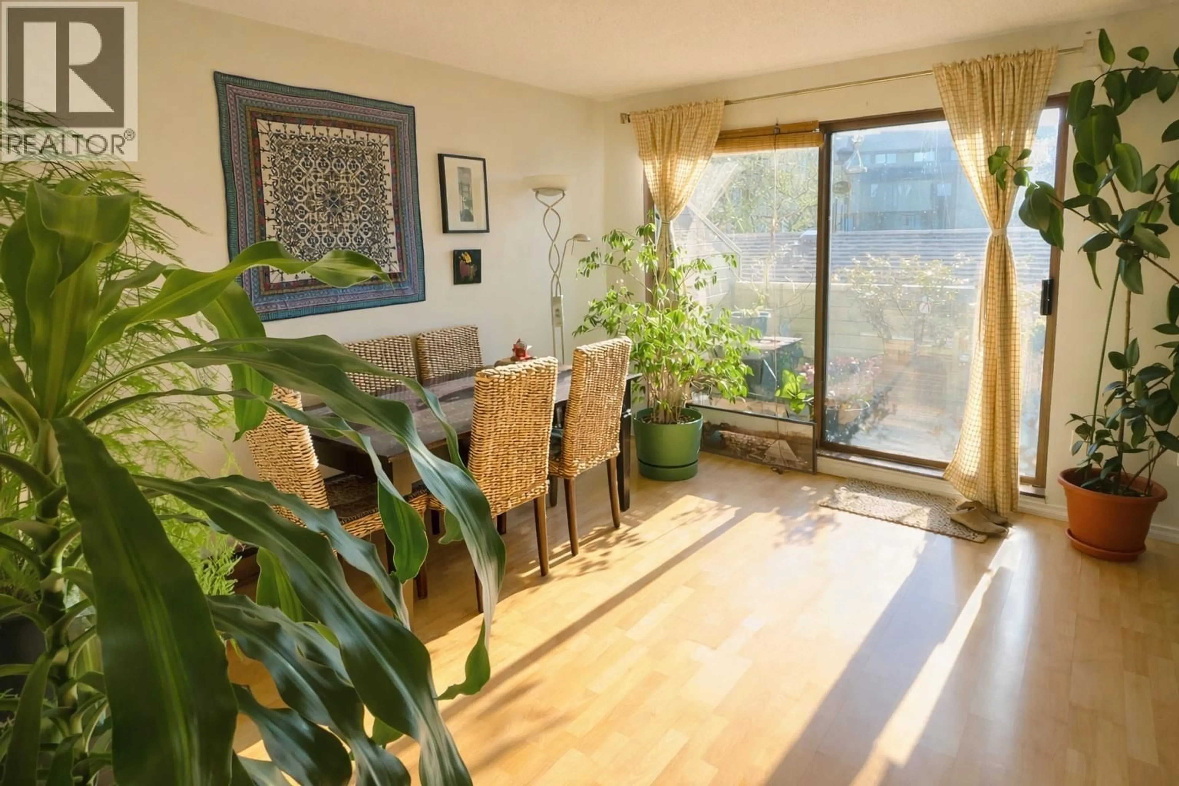 Dining room, wood/laminate floor for 214 - 8140 COLONIAL DRIVE, Richmond British Columbia V7C4T7