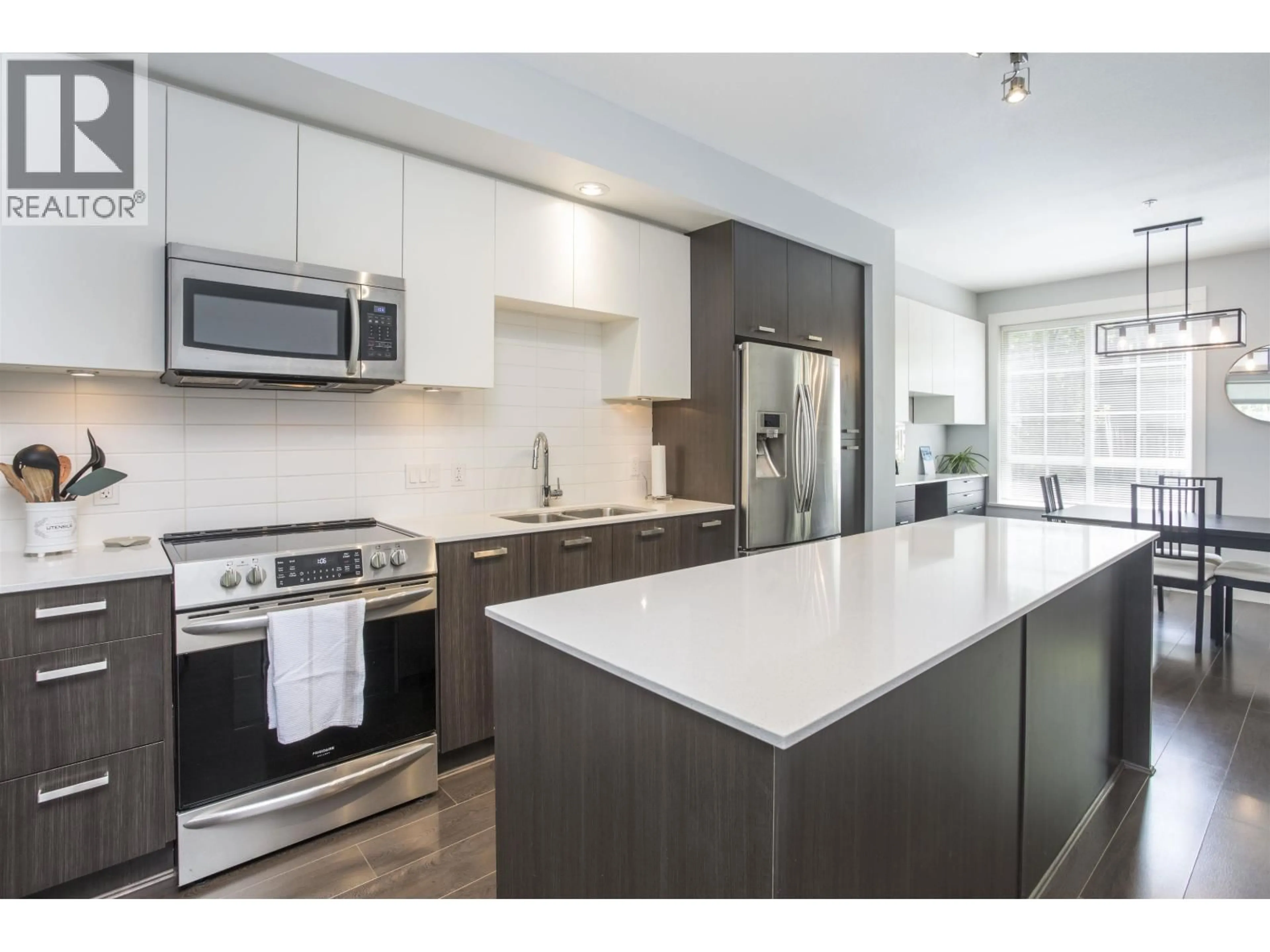 Open concept kitchen, unknown for 103 - 2428 NILE GATE, Port Coquitlam British Columbia V3B0H6