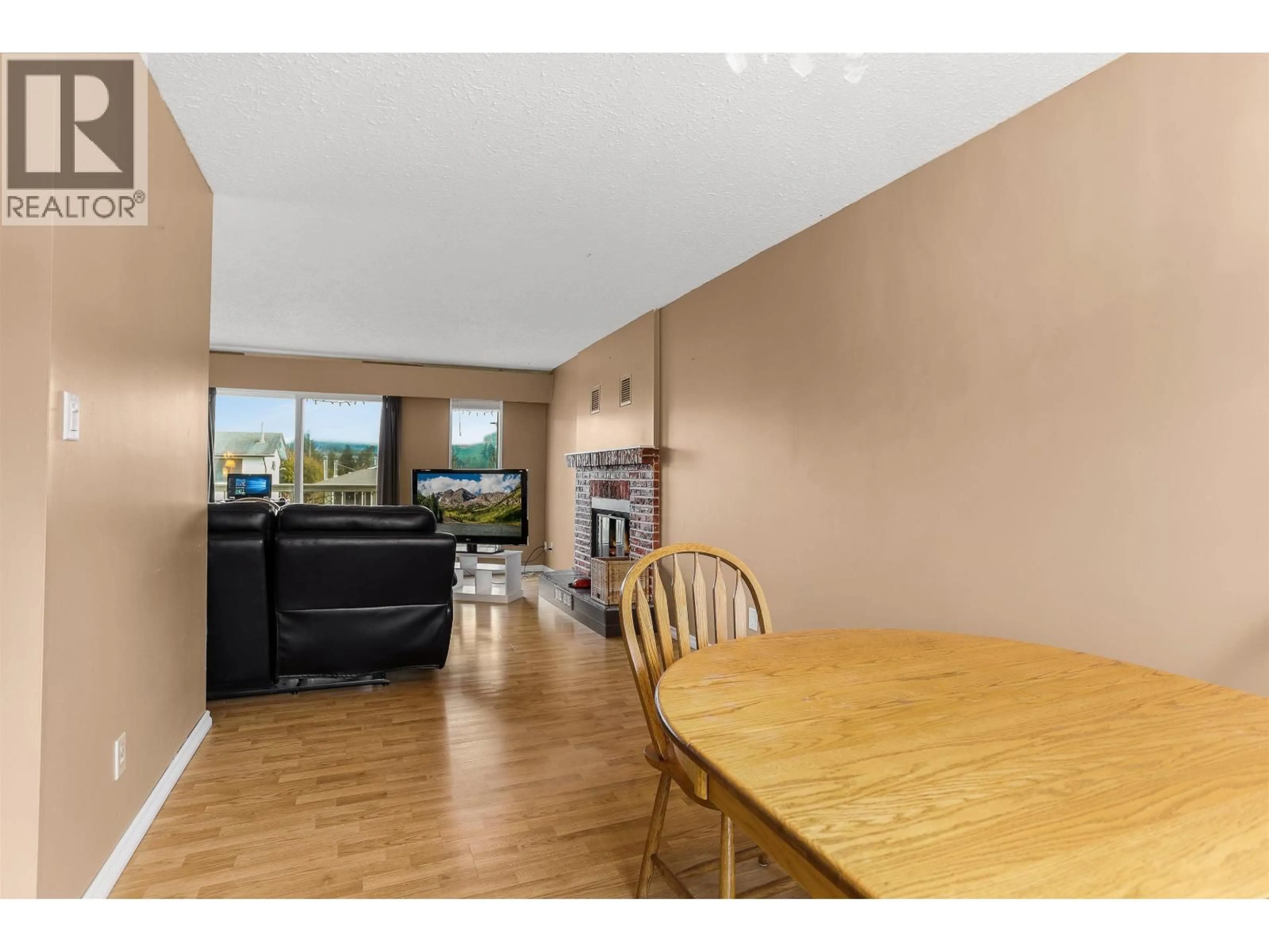 Unknown for 5 DEASE STREET, Kitimat British Columbia V8C2M2