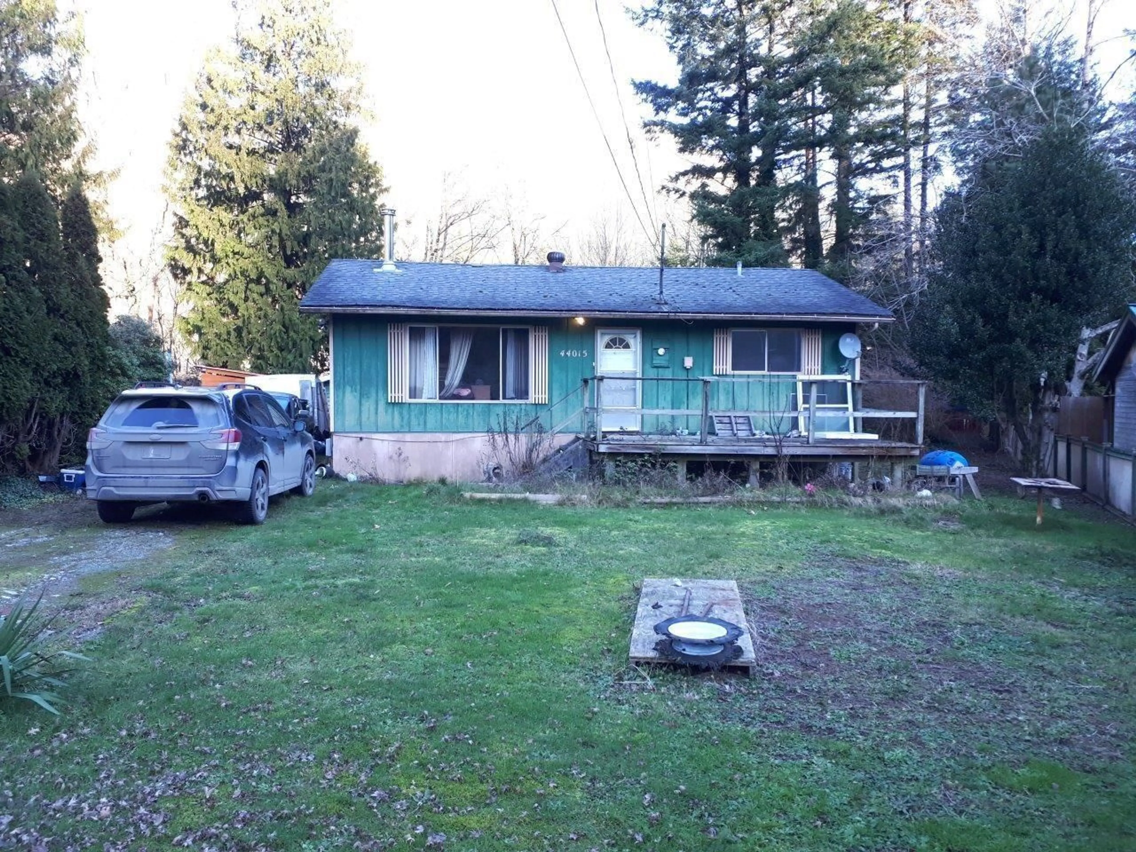A pic from outside/outdoor area/front of a property/back of a property/a pic from drone, unknown for 44015 SQUAKUM ROAD, Mission British Columbia V0M1N0