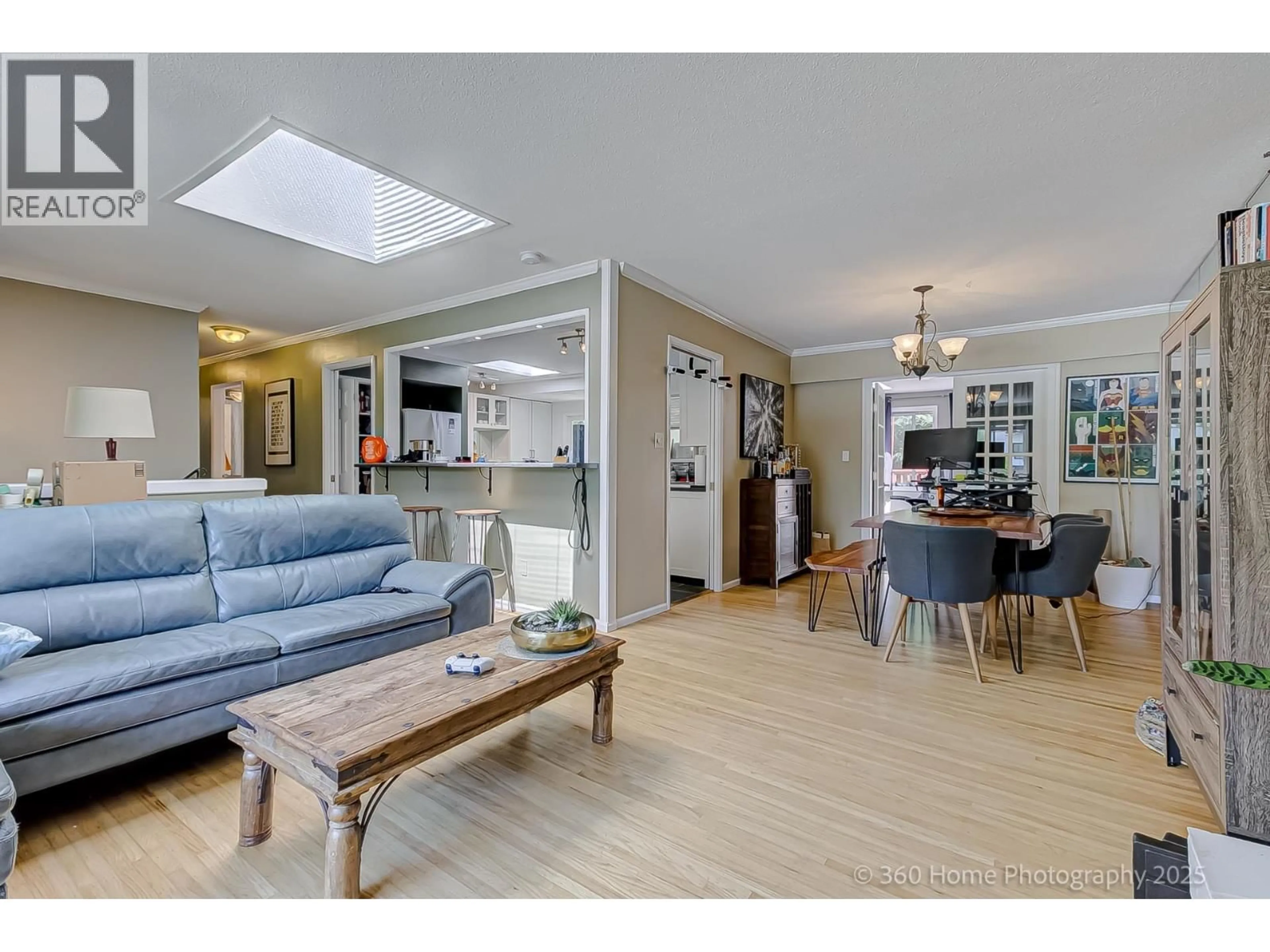 Open concept kitchen, unknown for 5105 8A AVENUE, Delta British Columbia V4M1T5