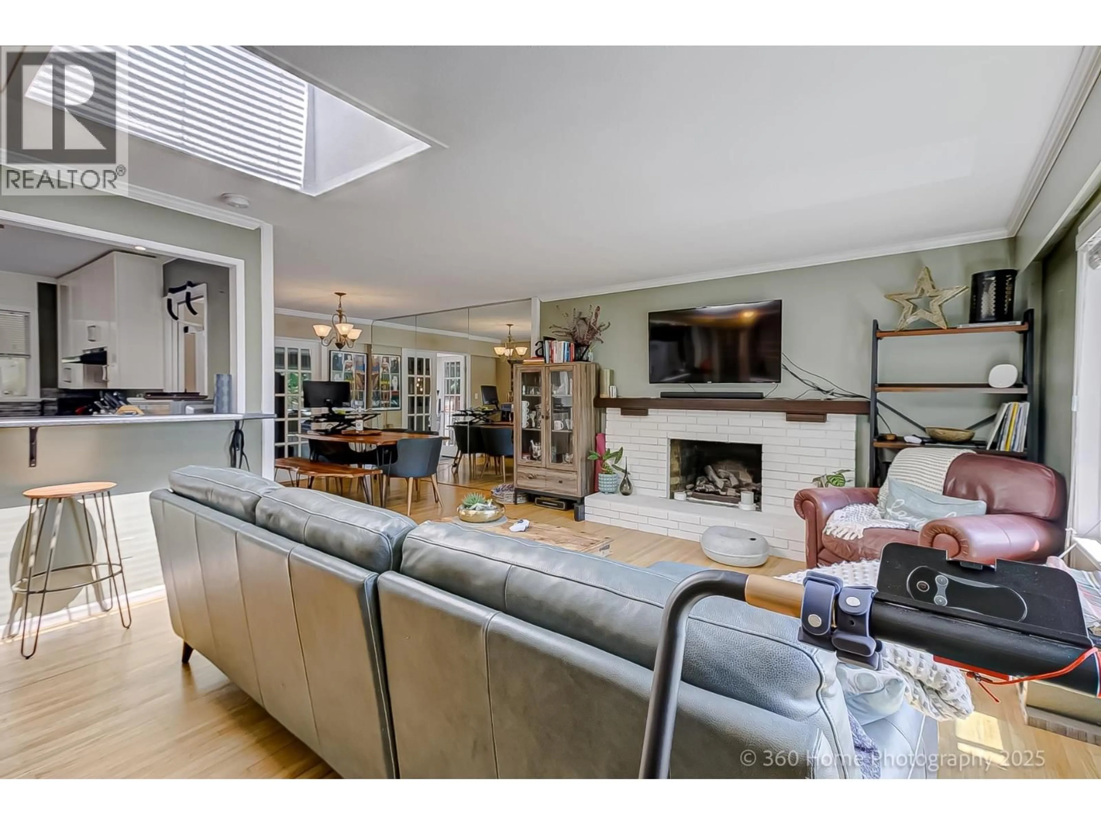 Unknown for 5105 8A AVENUE, Delta British Columbia V4M1T5