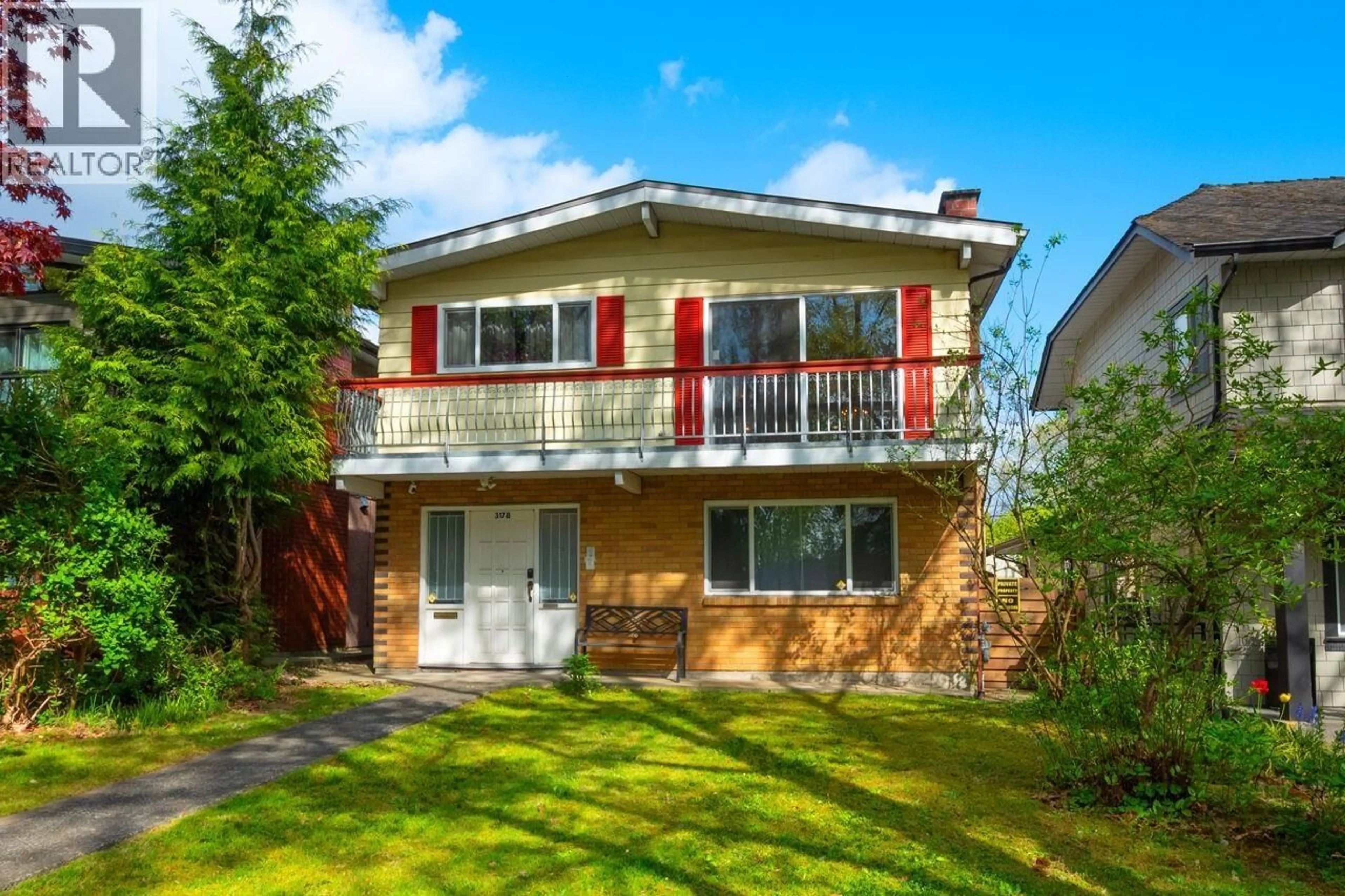 Home with vinyl exterior material, street for 3178 GARDEN DRIVE, Vancouver British Columbia V5N4Y1