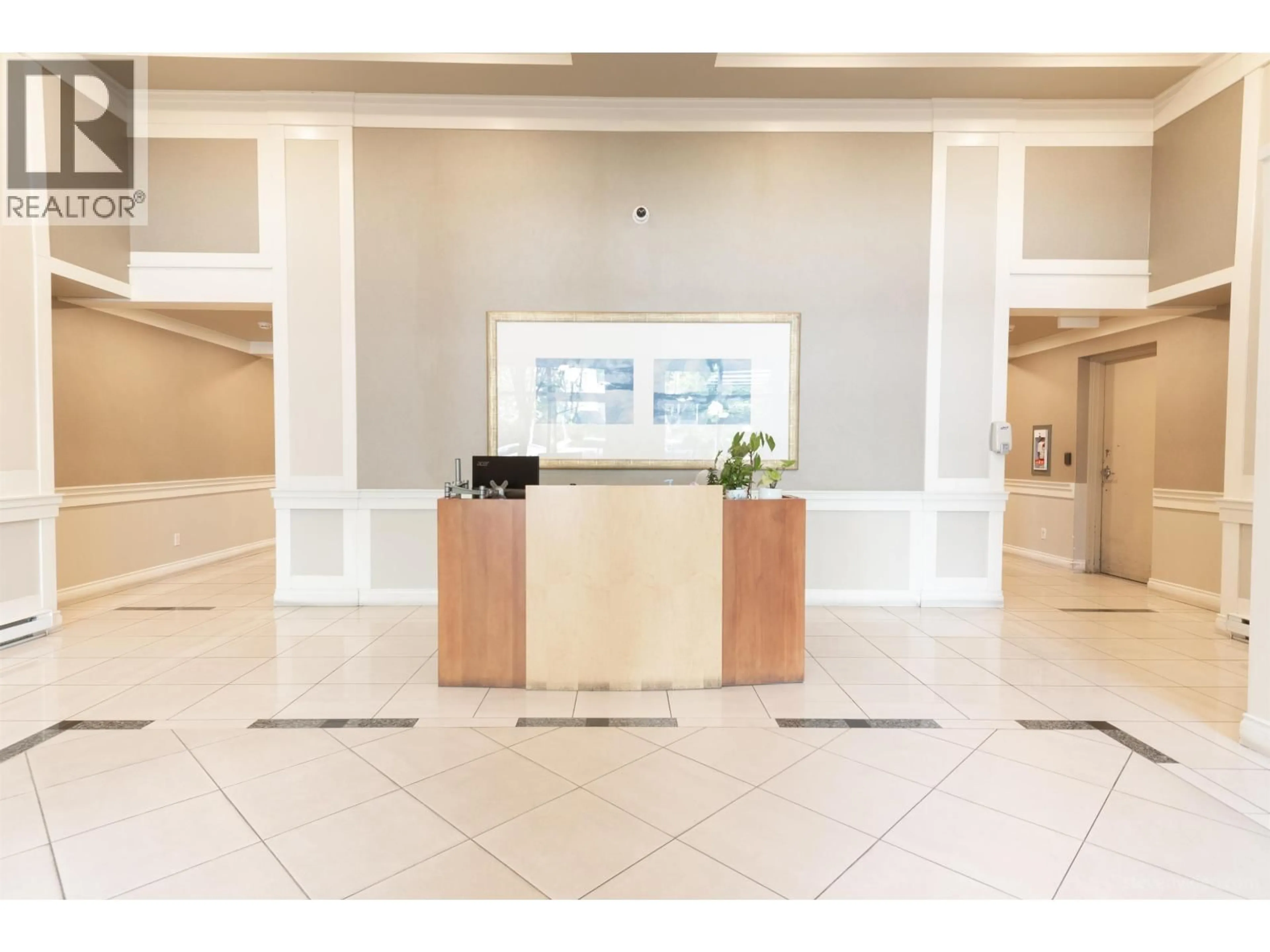 Lobby for 903 - 5933 COONEY ROAD, Richmond British Columbia V6X4H3