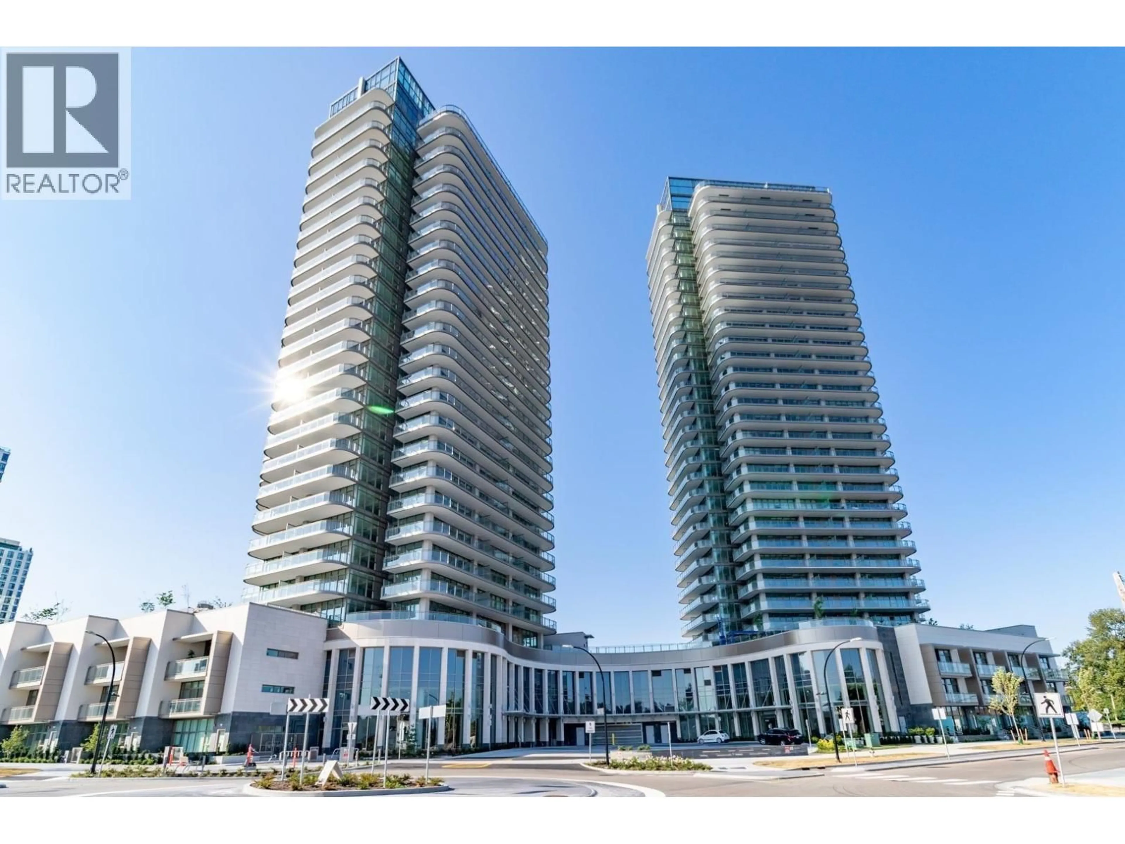 Unknown for 1308 - 5333 GORING STREET, Burnaby British Columbia V5B0B6