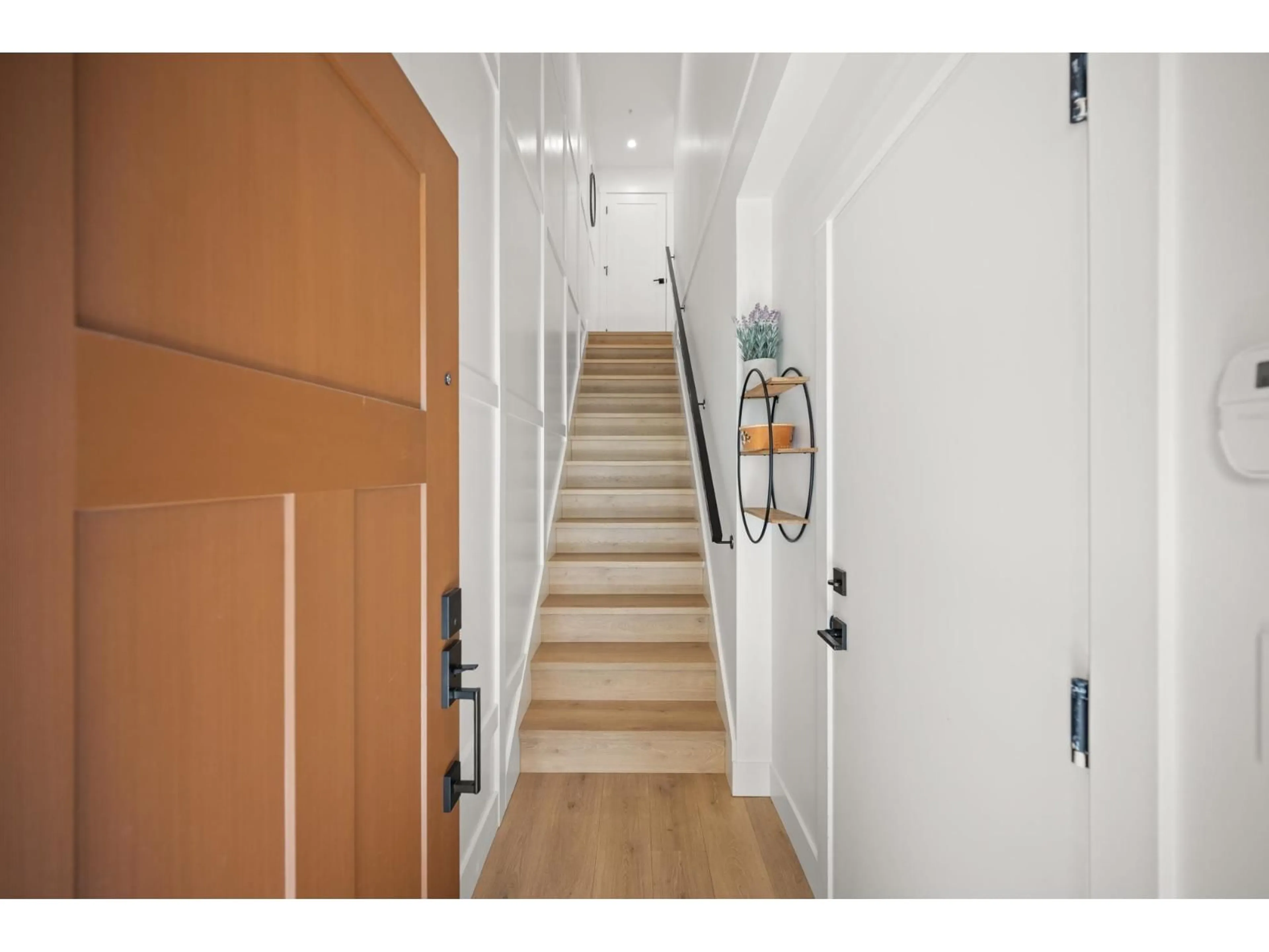 Indoor entryway for 2 - 8450 204 STREET, Langley British Columbia V2Y3M7