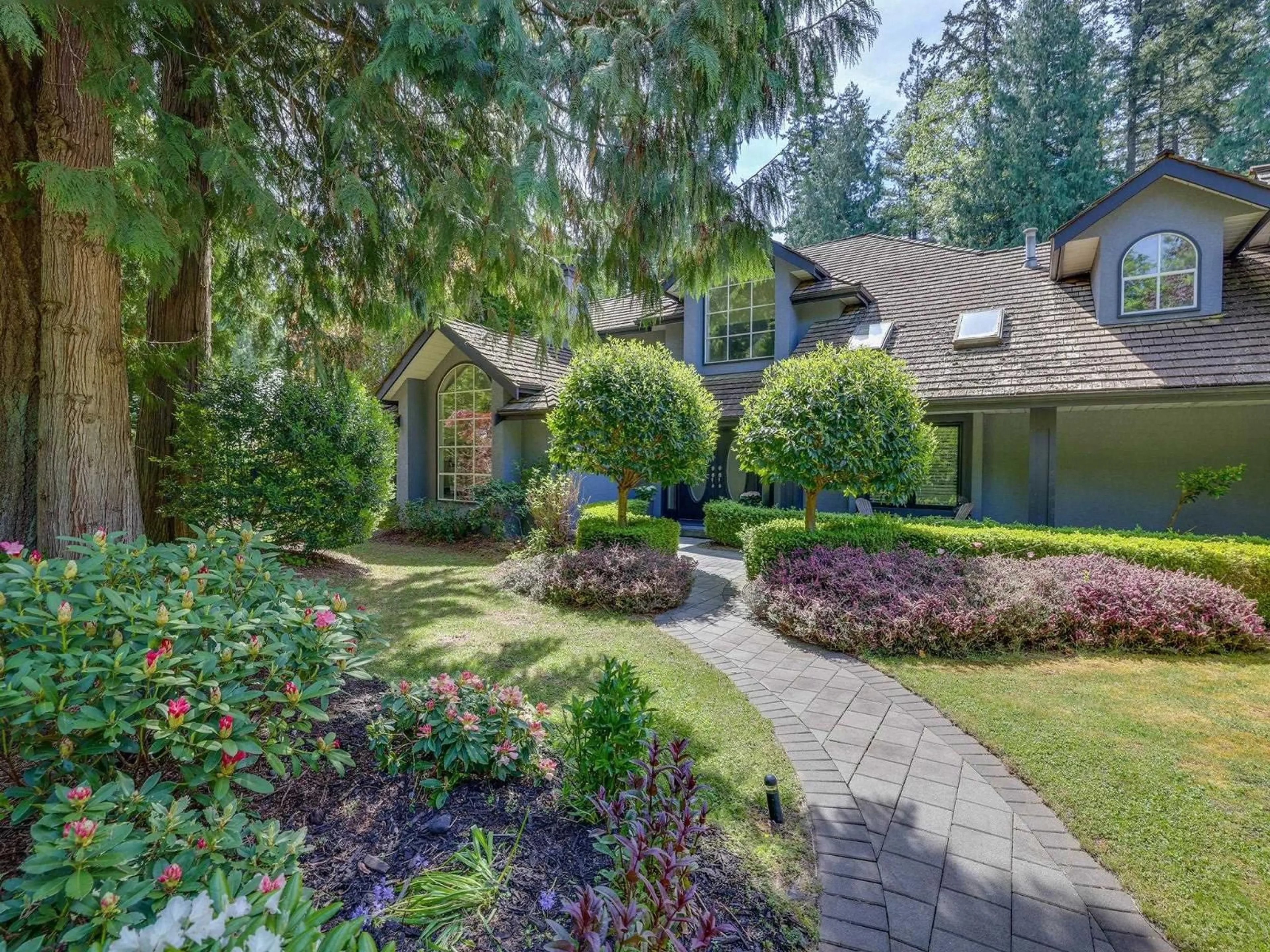 Home with brick exterior material, street for 13556 18 AVENUE, Surrey British Columbia V4A1W3