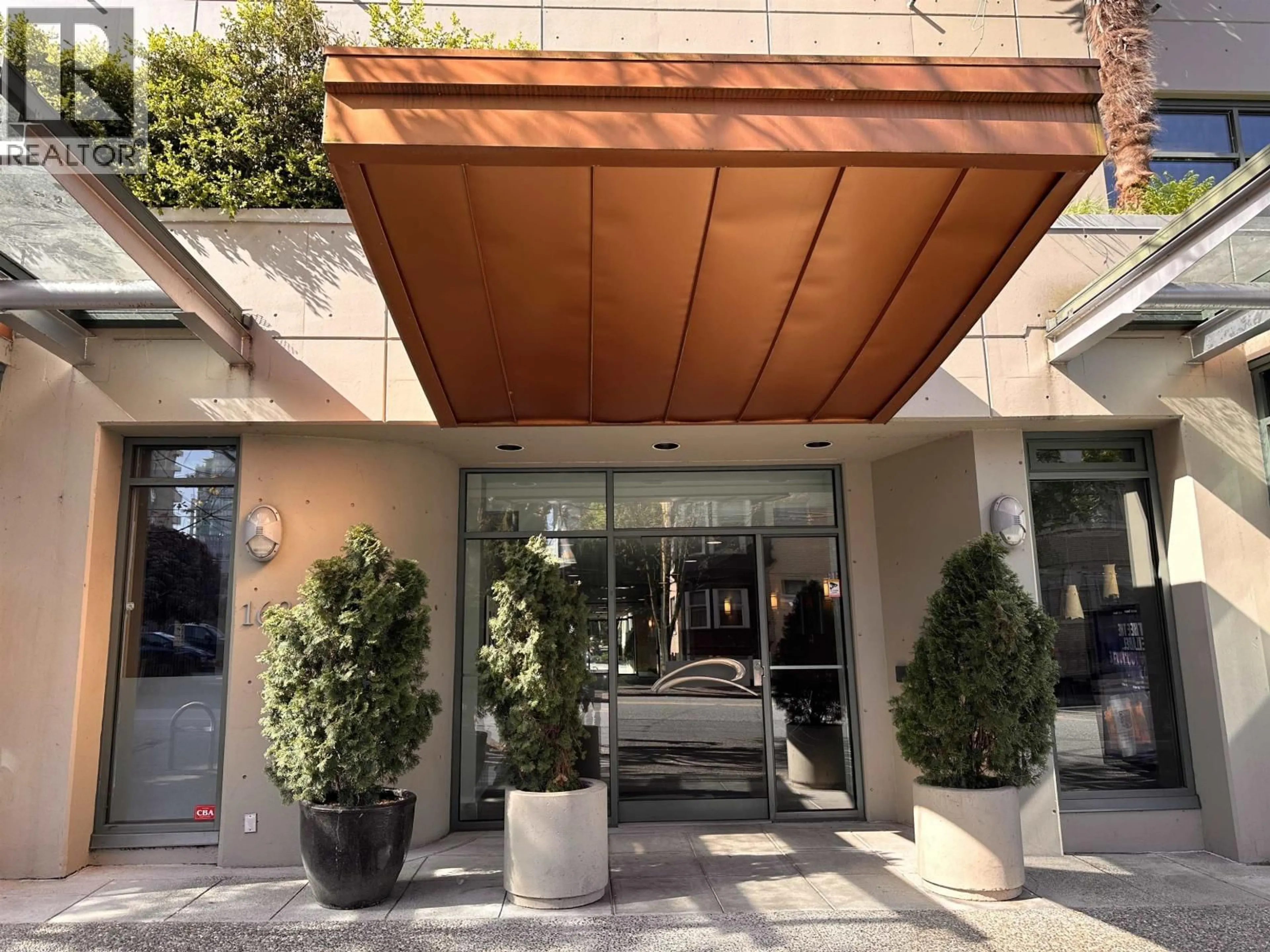 Unknown for 214 - 1688 ROBSON STREET, Vancouver British Columbia V6G1C7