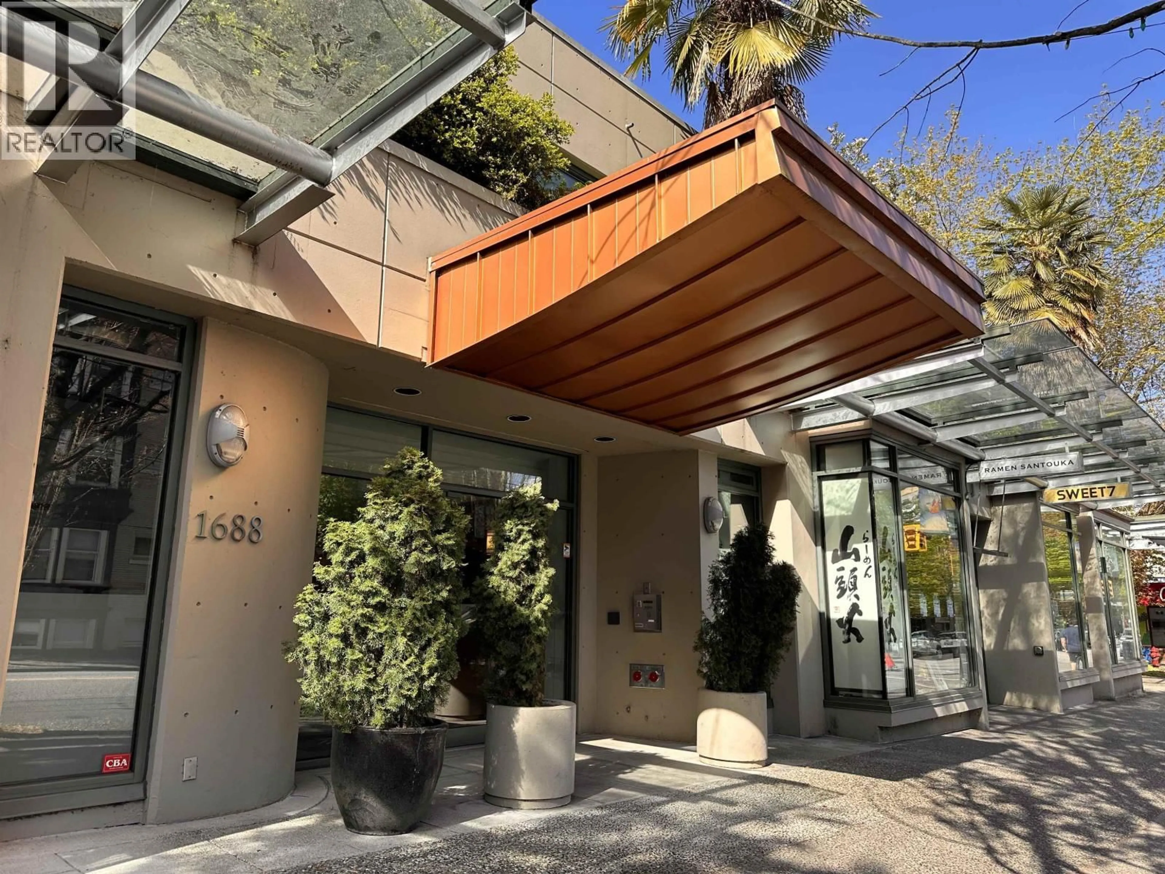 Unknown for 214 - 1688 ROBSON STREET, Vancouver British Columbia V6G1C7