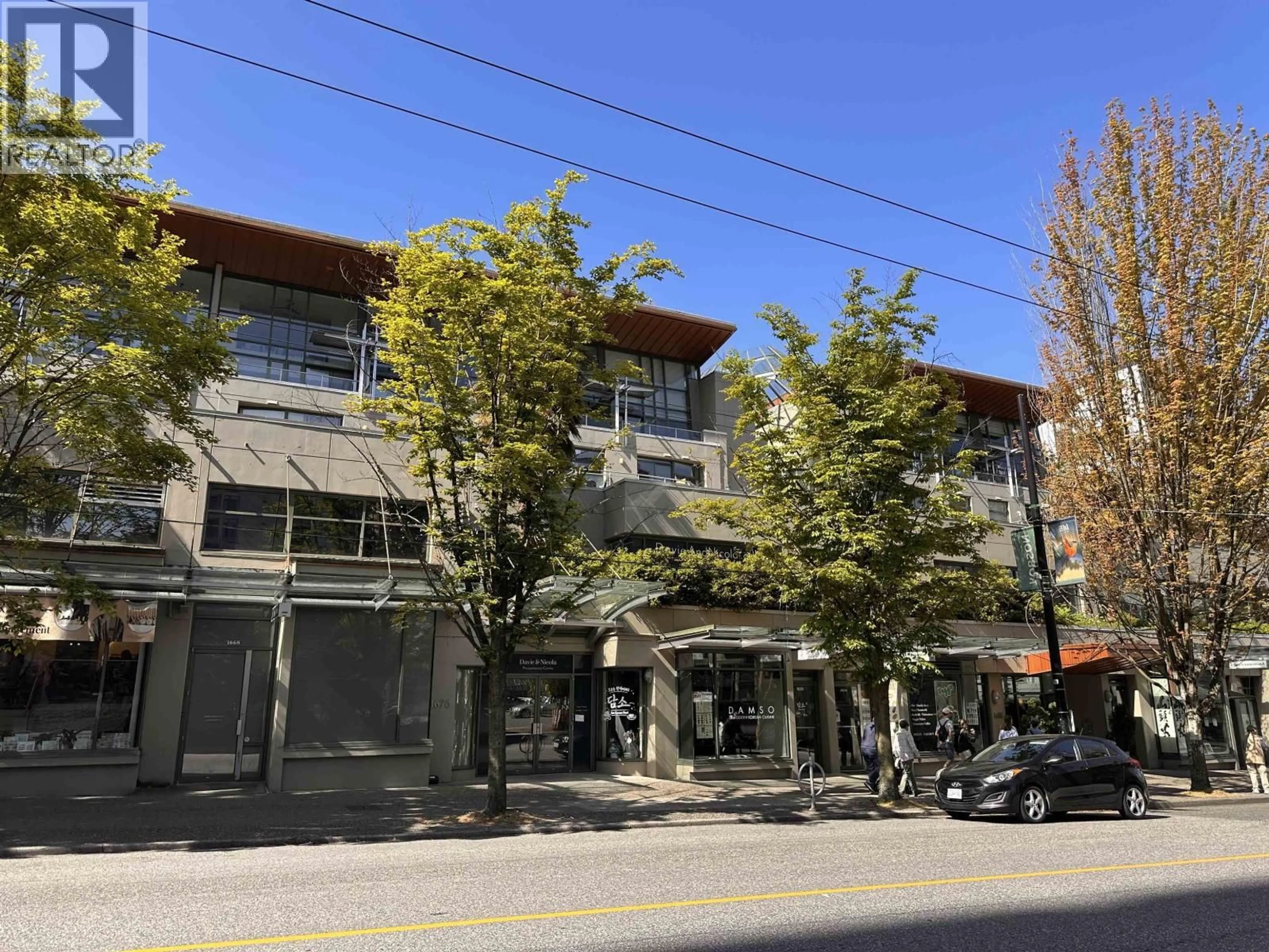 Unknown for 214 - 1688 ROBSON STREET, Vancouver British Columbia V6G1C7