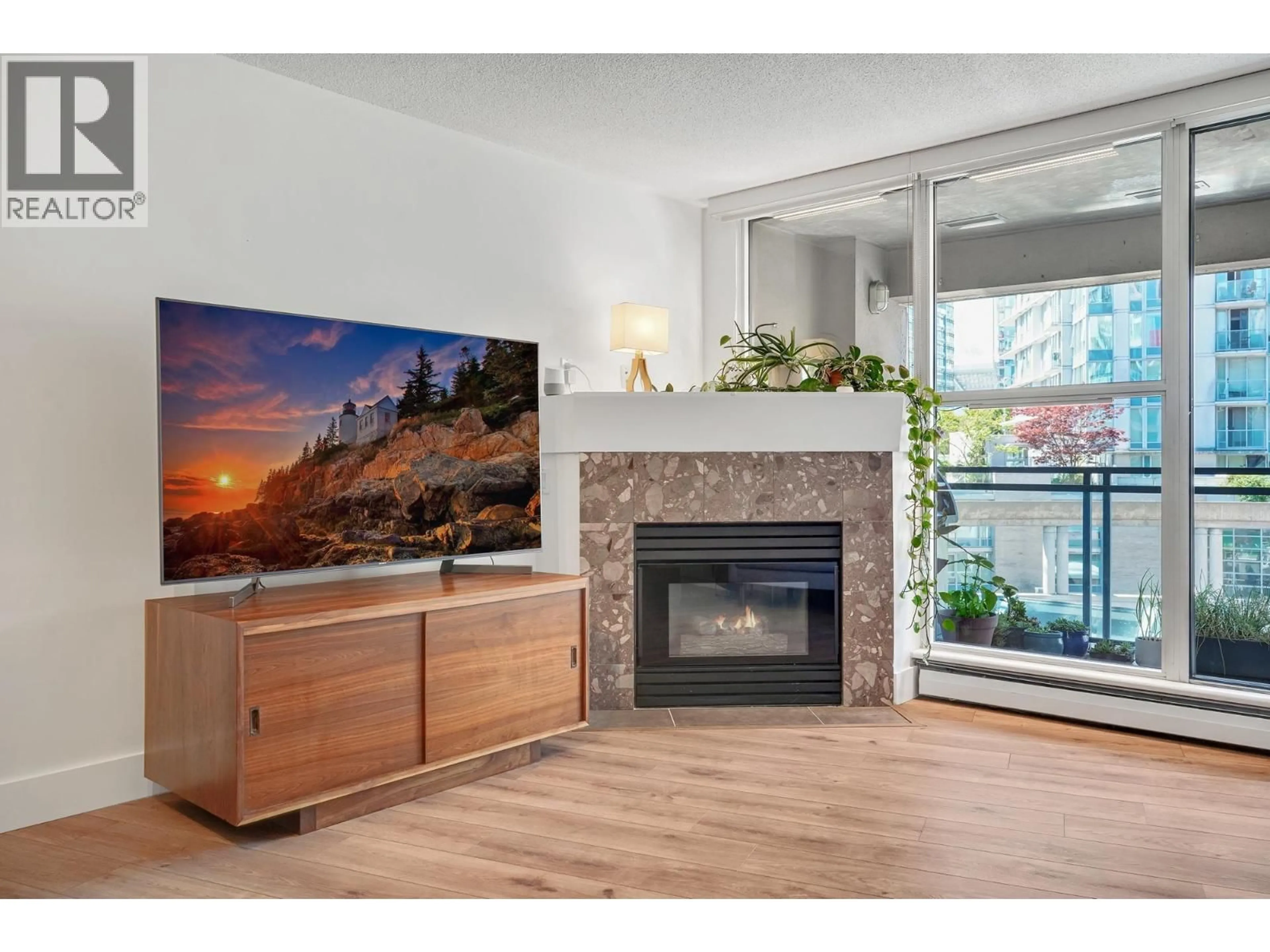 Unknown for 306 - 183 KEEFER PLACE, Vancouver British Columbia V6B6B9