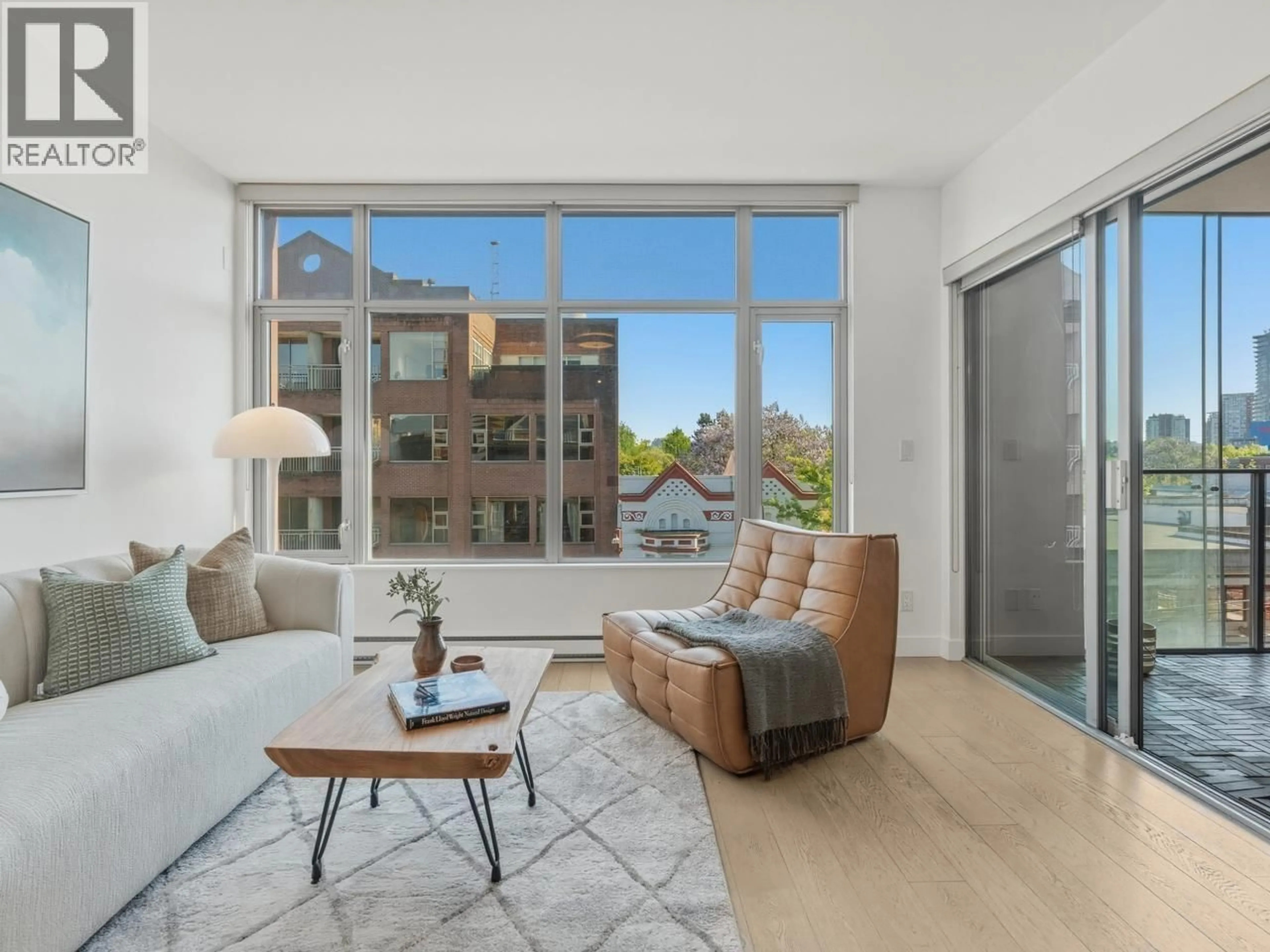 Living room with furniture, unknown for 403 - 71 PENDER STREET, Vancouver British Columbia V6A1S9