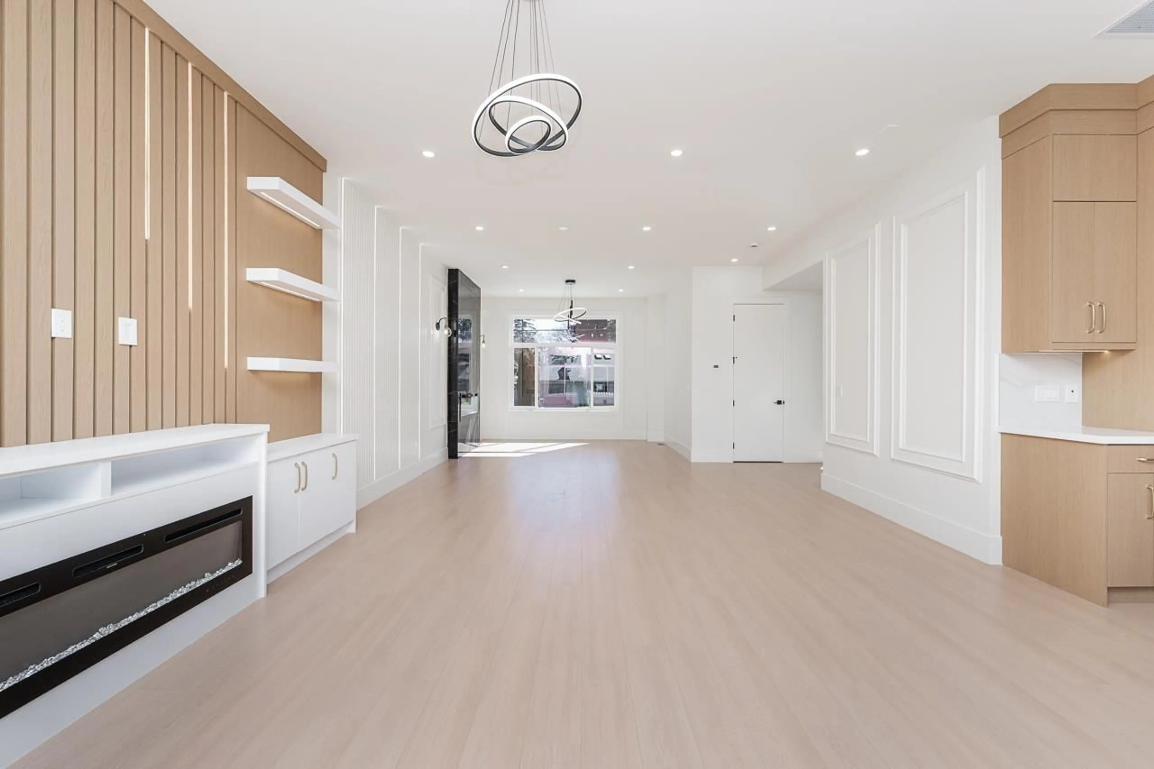 Unknown for 1 - 14259 PARK DRIVE, Surrey British Columbia V3R5P1