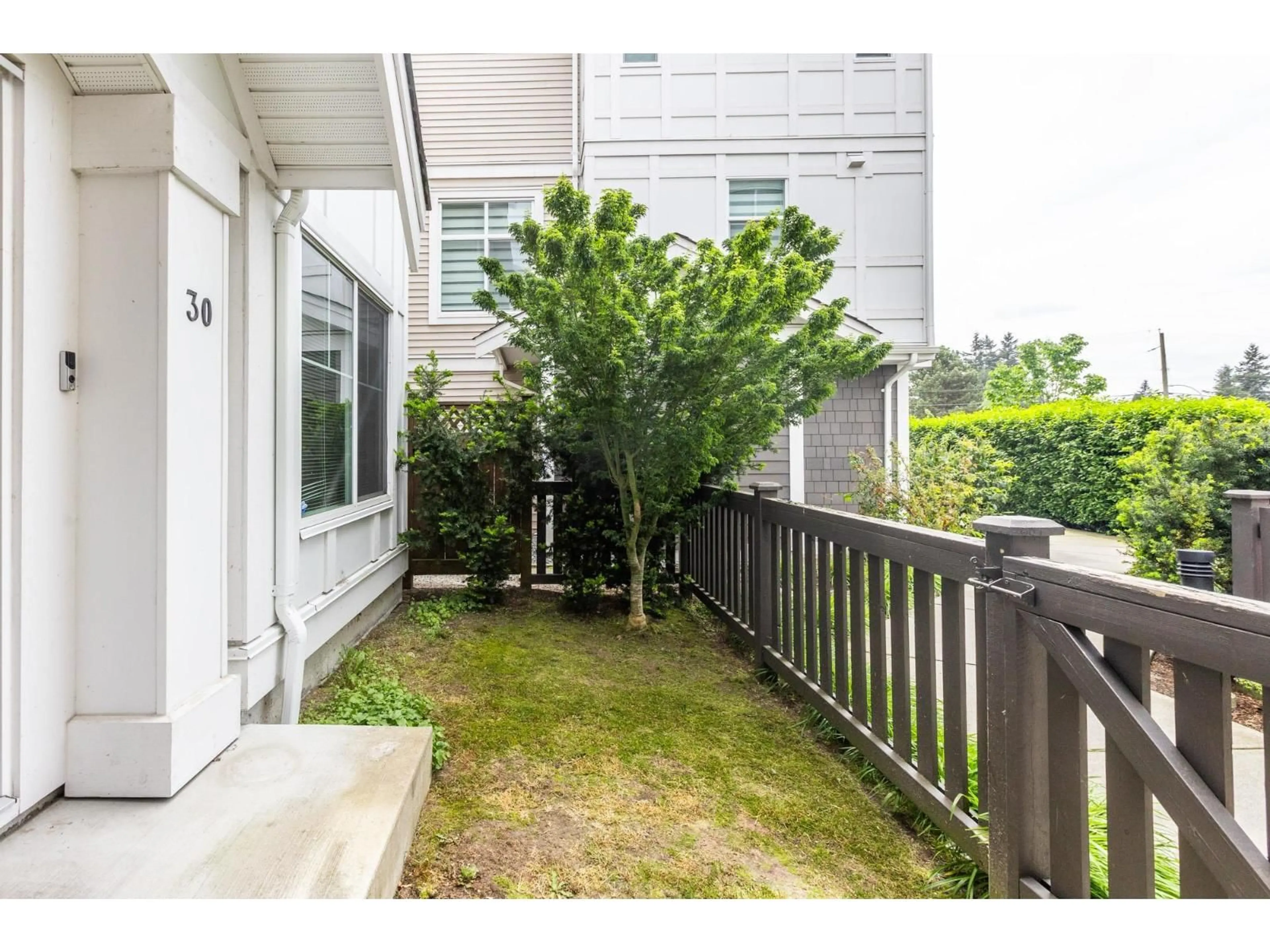 Patio, street for 30 - 12073 62 AVENUE, Surrey British Columbia V3X0K4