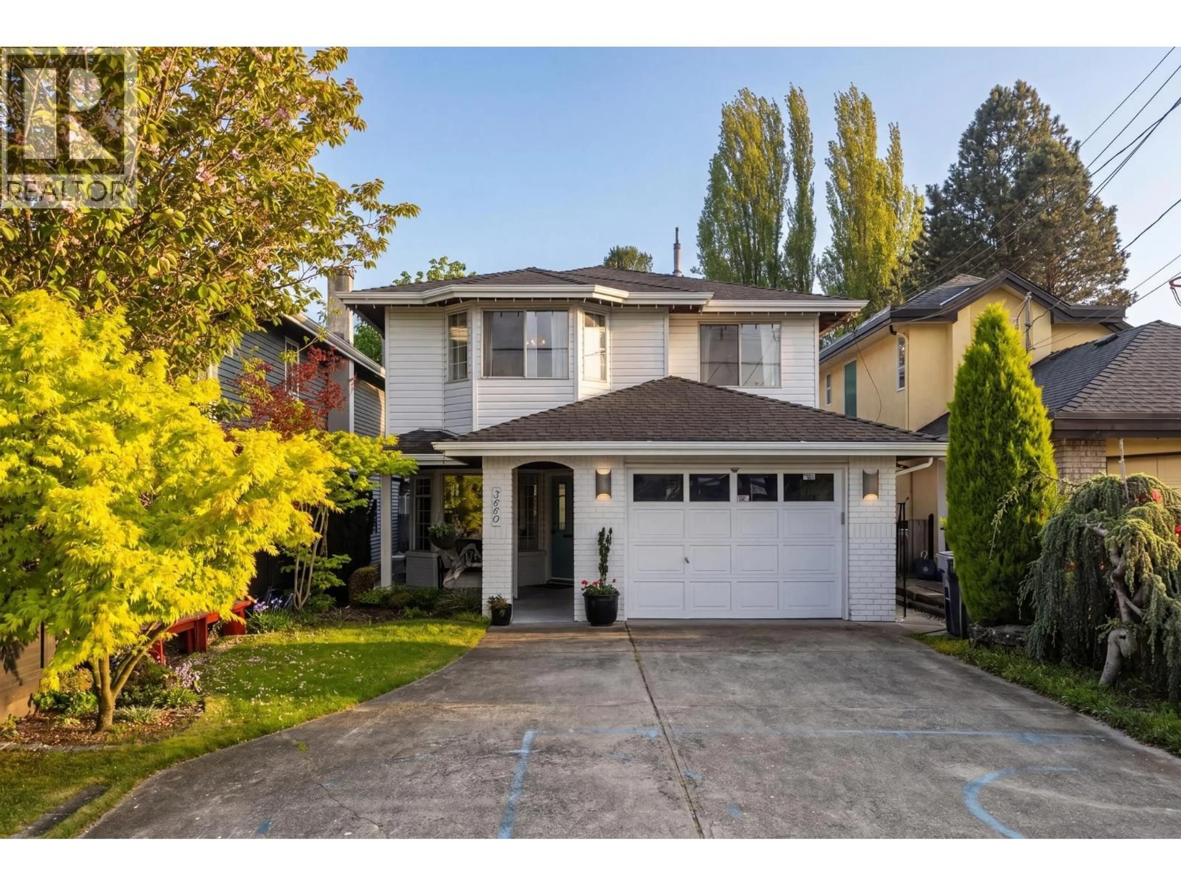 Home with vinyl exterior material, street for 3660 GARRY STREET, Richmond British Columbia V7E2T3