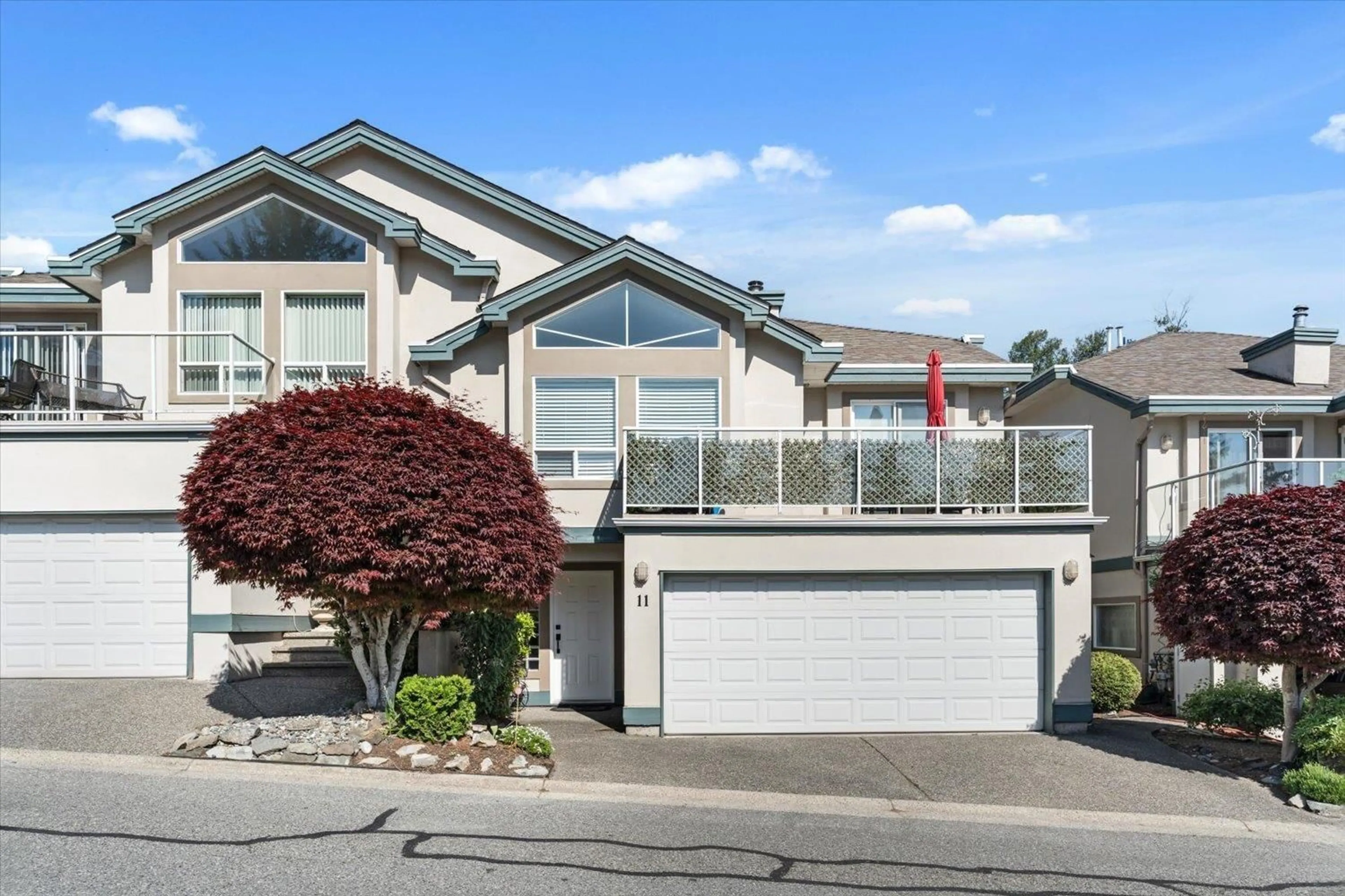 Home with vinyl exterior material, street for 11 - 8590 SUNRISE DRIVE, Chilliwack British Columbia V2R3Z4