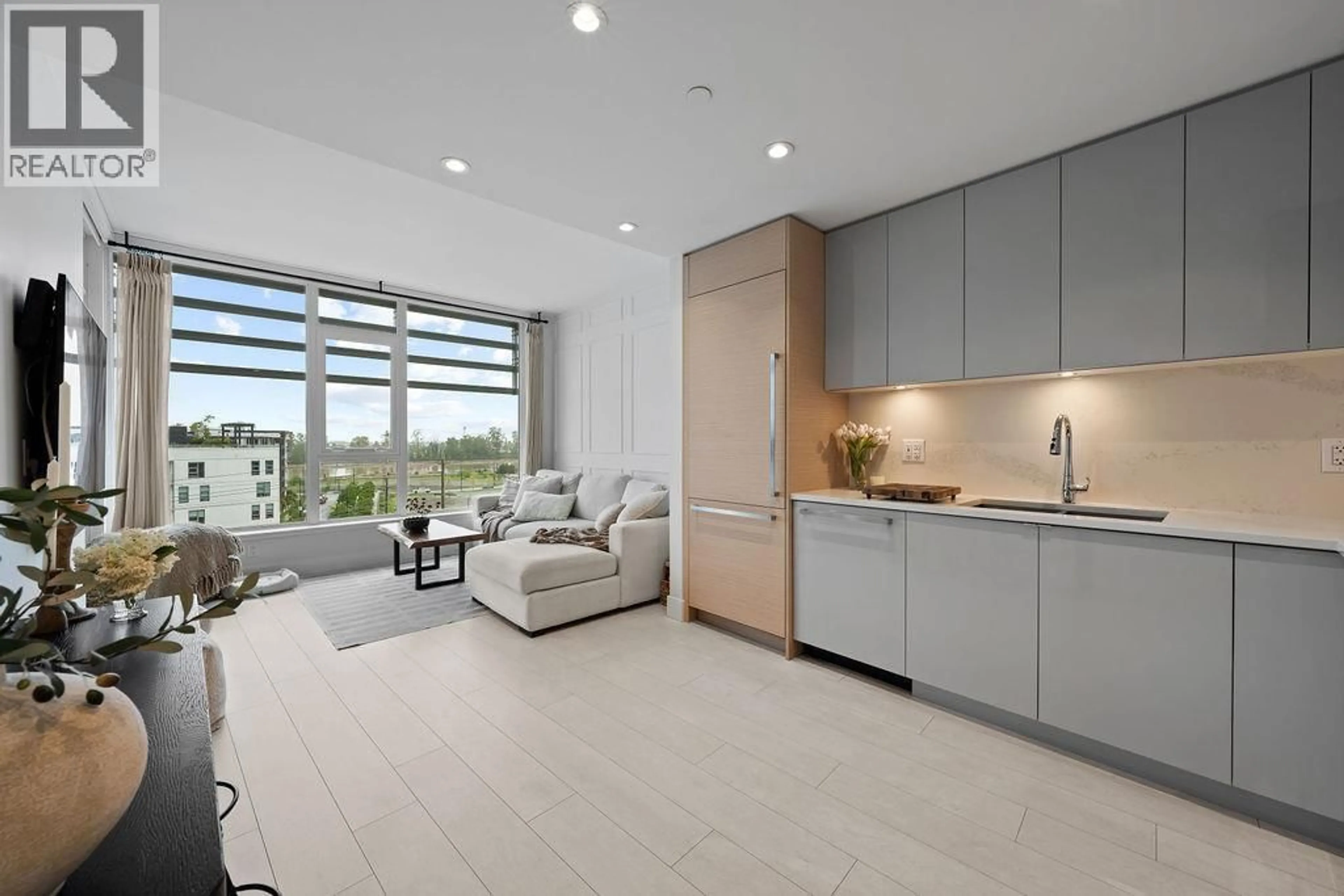 Open concept kitchen, unknown for 607 - 3438 SAWMILL CRESCENT, Vancouver British Columbia V5S0E3