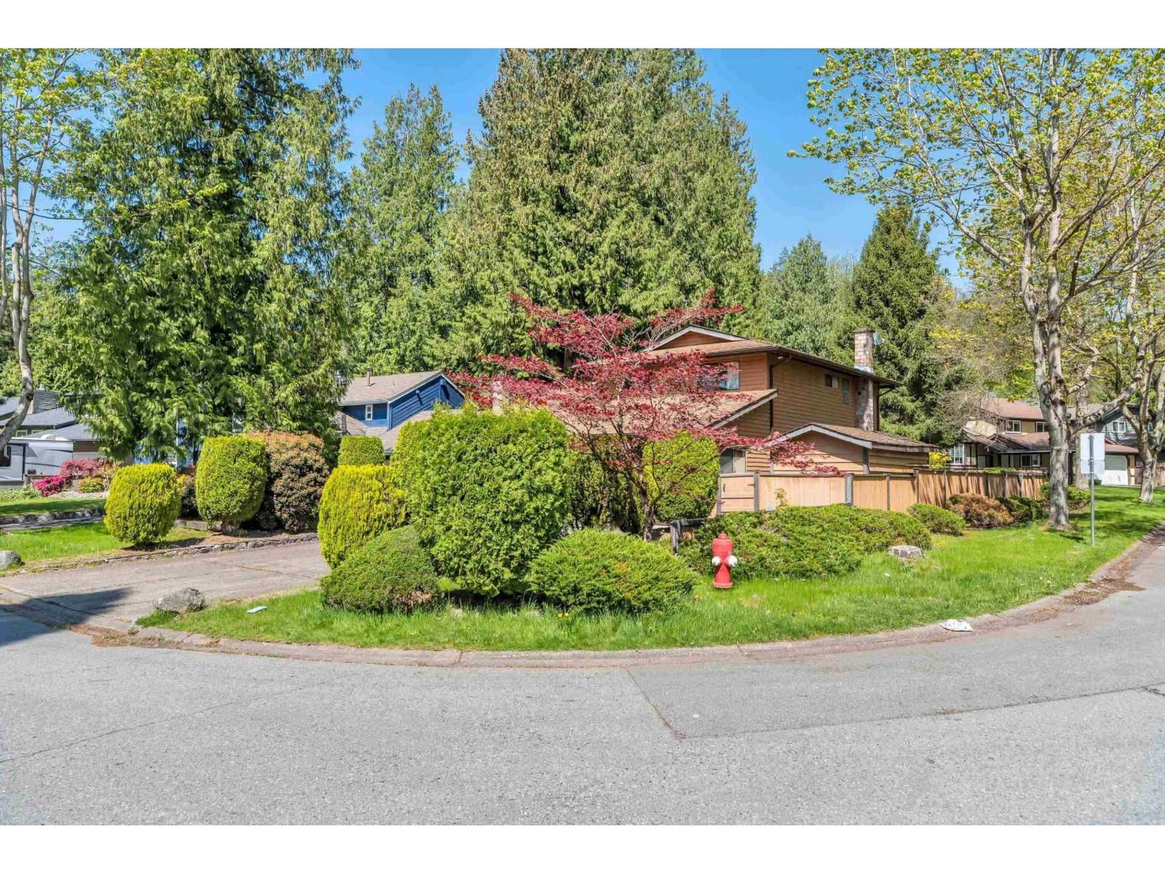 A pic from outside/outdoor area/front of a property/back of a property/a pic from drone, street for 14543 91B AVENUE, Surrey British Columbia V3R7K9