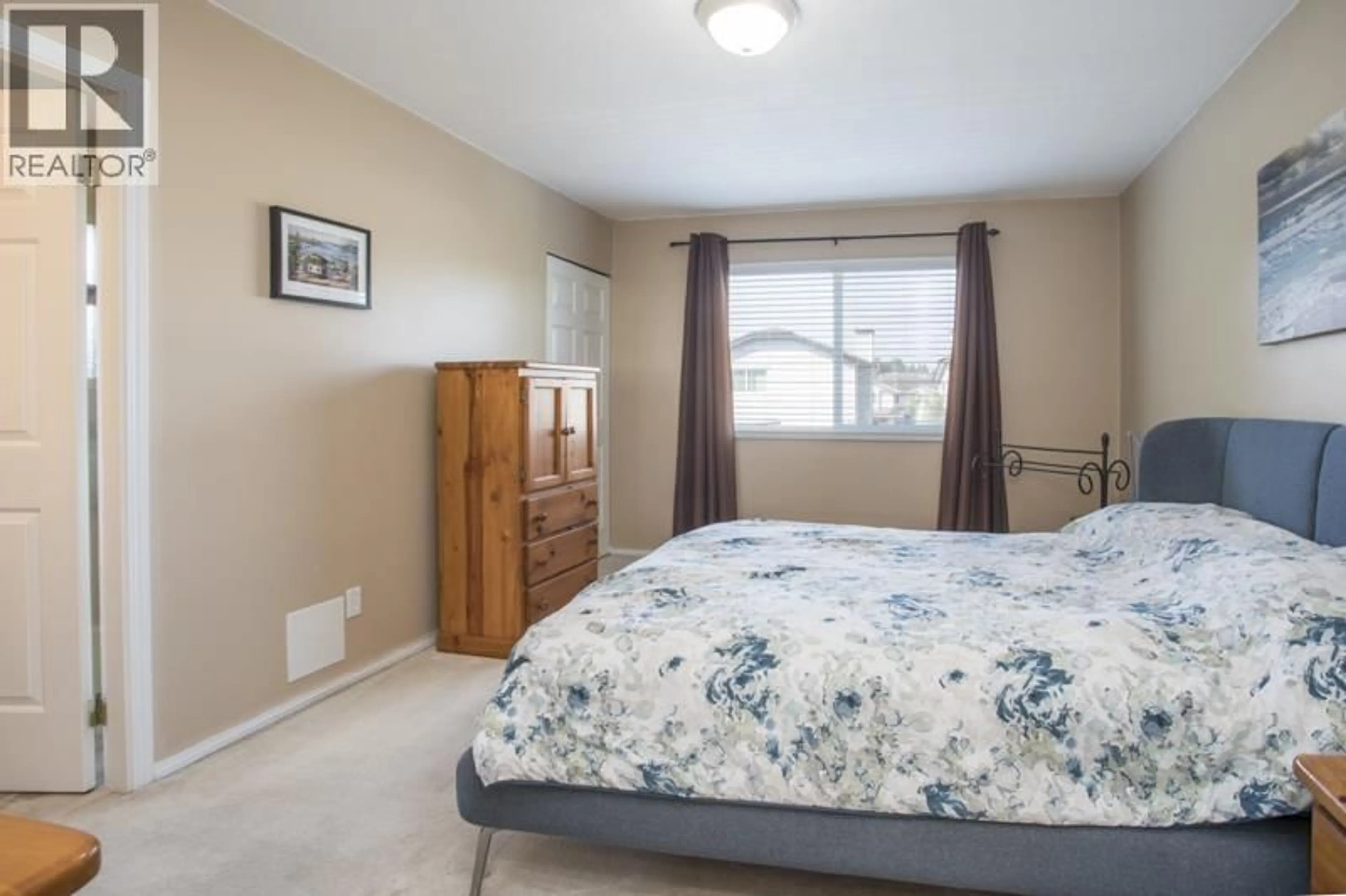 Bedroom with bed, unknown for 12181 CHESTNUT CRESCENT, Pitt Meadows British Columbia V3Y2C8