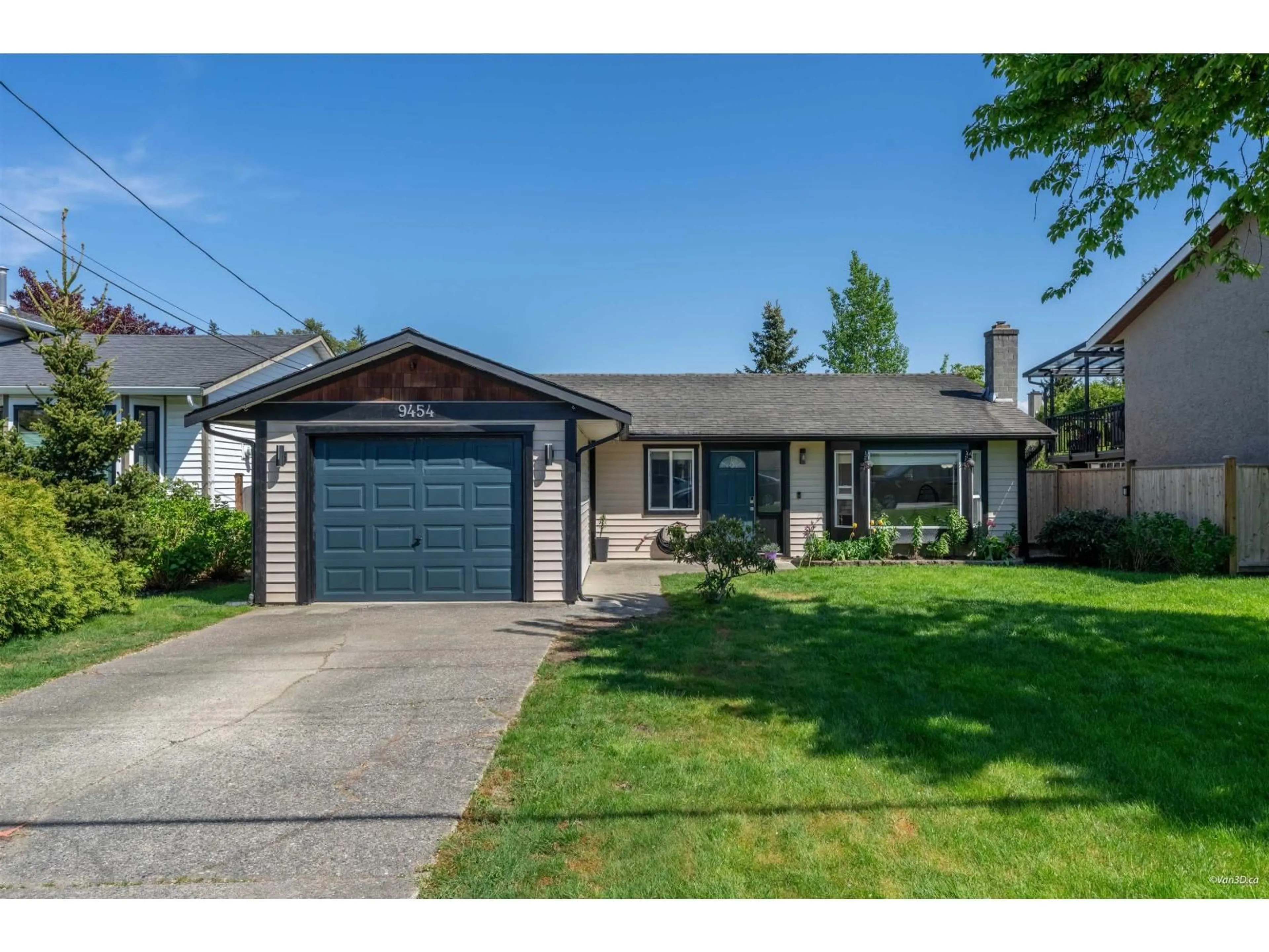 Home with vinyl exterior material, street for 9454 213 STREET, Langley British Columbia V1M1T2
