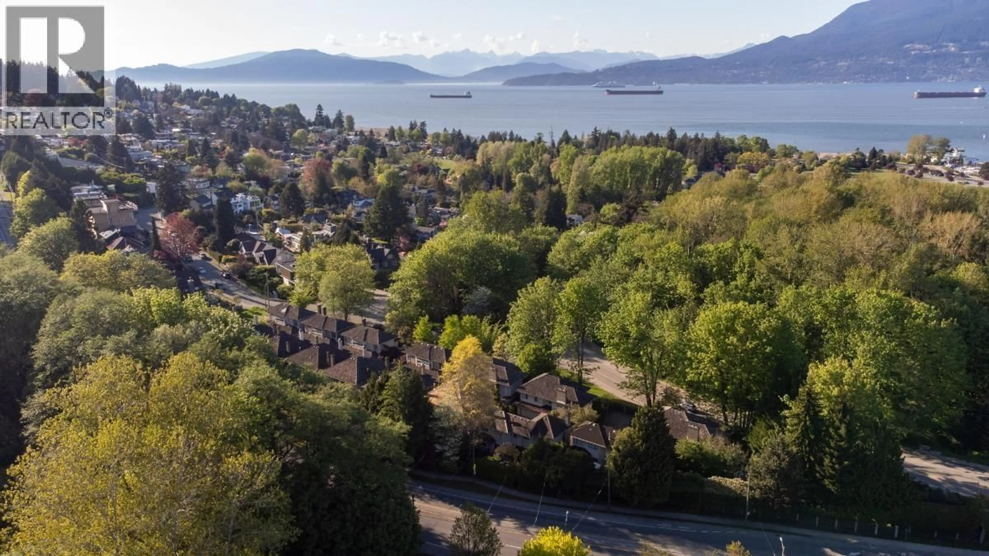 A pic from outside/outdoor area/front of a property/back of a property/a pic from drone, water/lake/river/ocean view for 4210 NAUTILUS CLOSE, Vancouver British Columbia V6R4L2