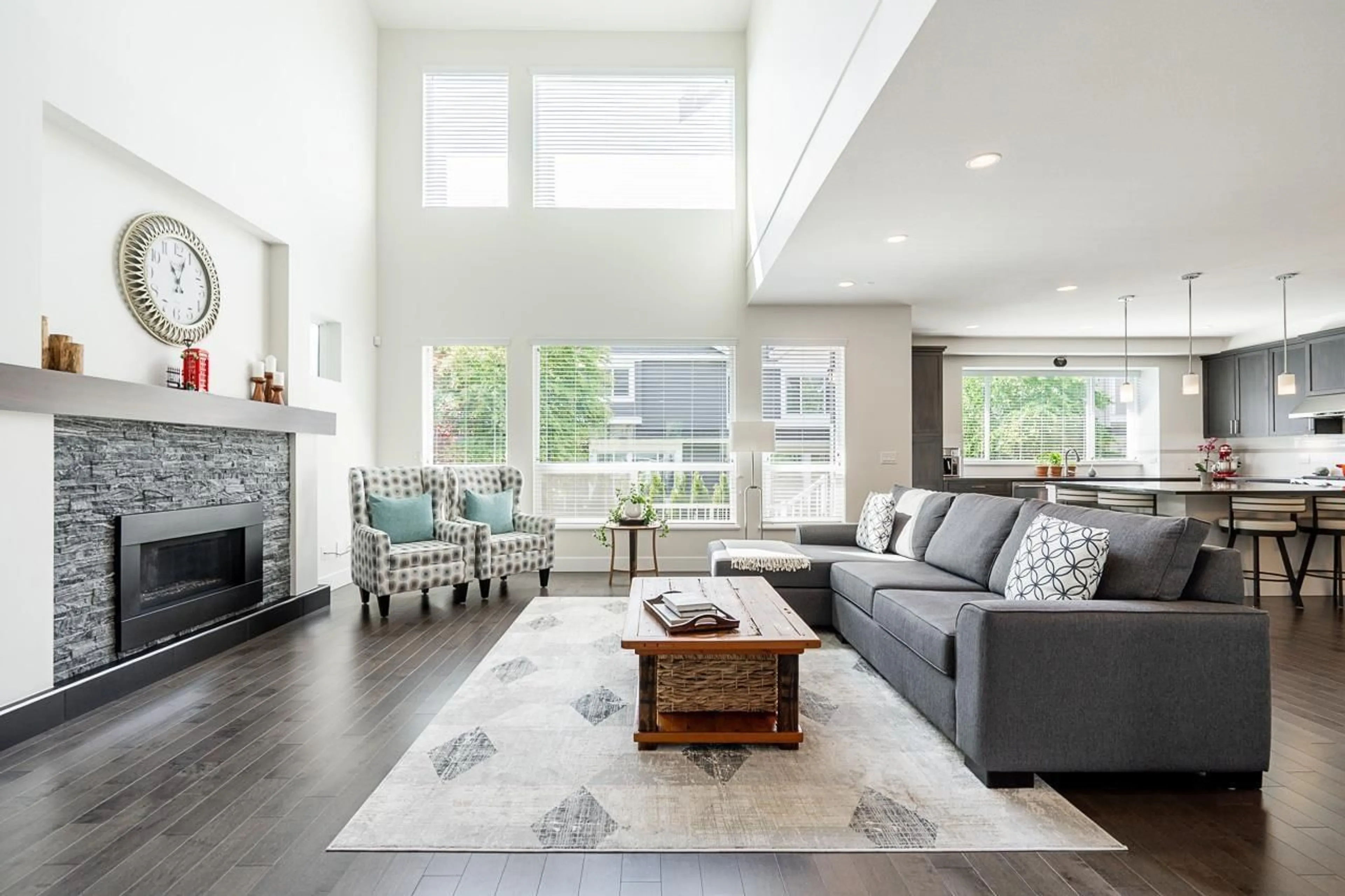 Living room with furniture, unknown for 16716 18 AVENUE, Surrey British Columbia V3Z0T3