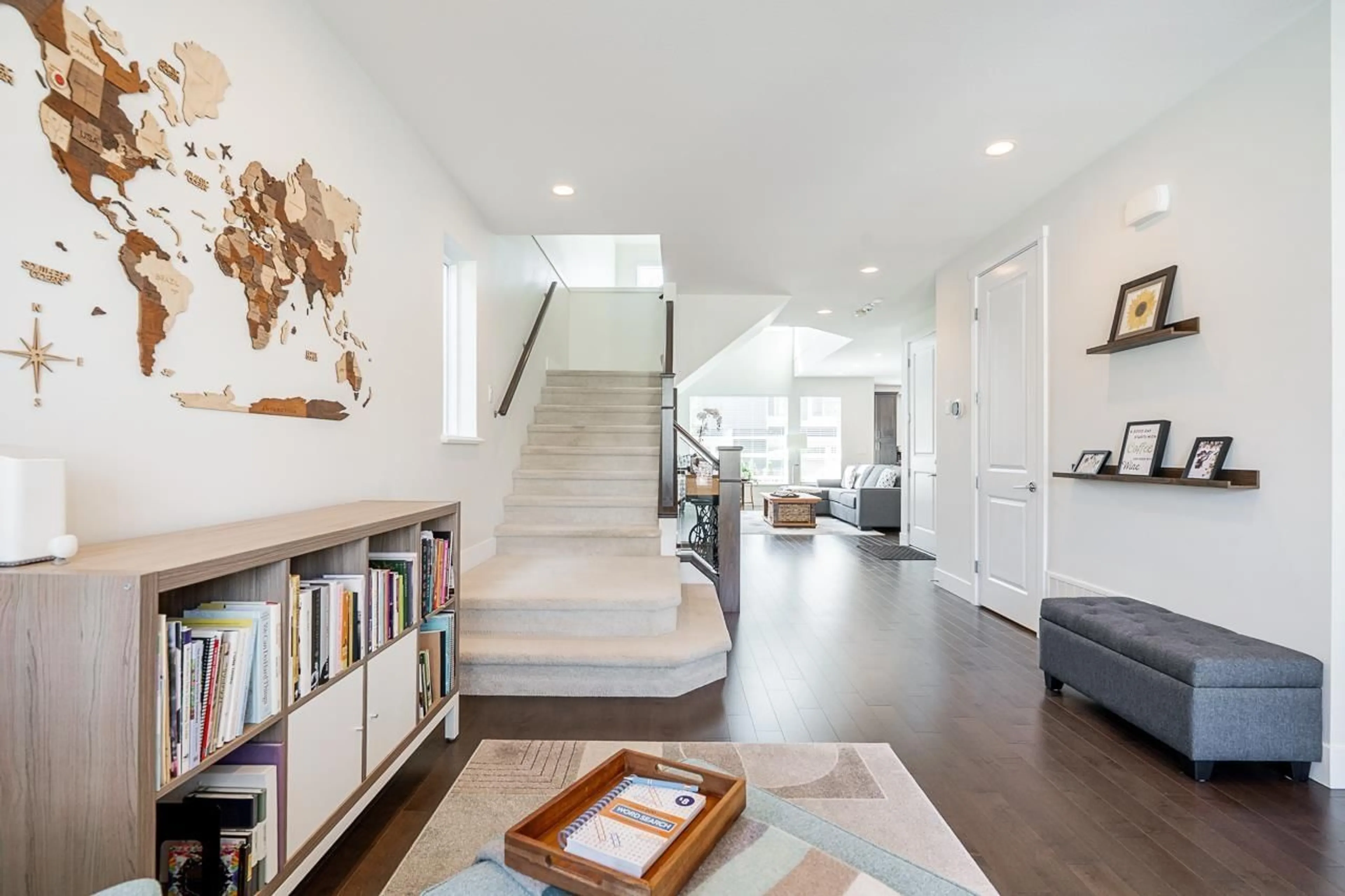 Unknown for 16716 18 AVENUE, Surrey British Columbia V3Z0T3