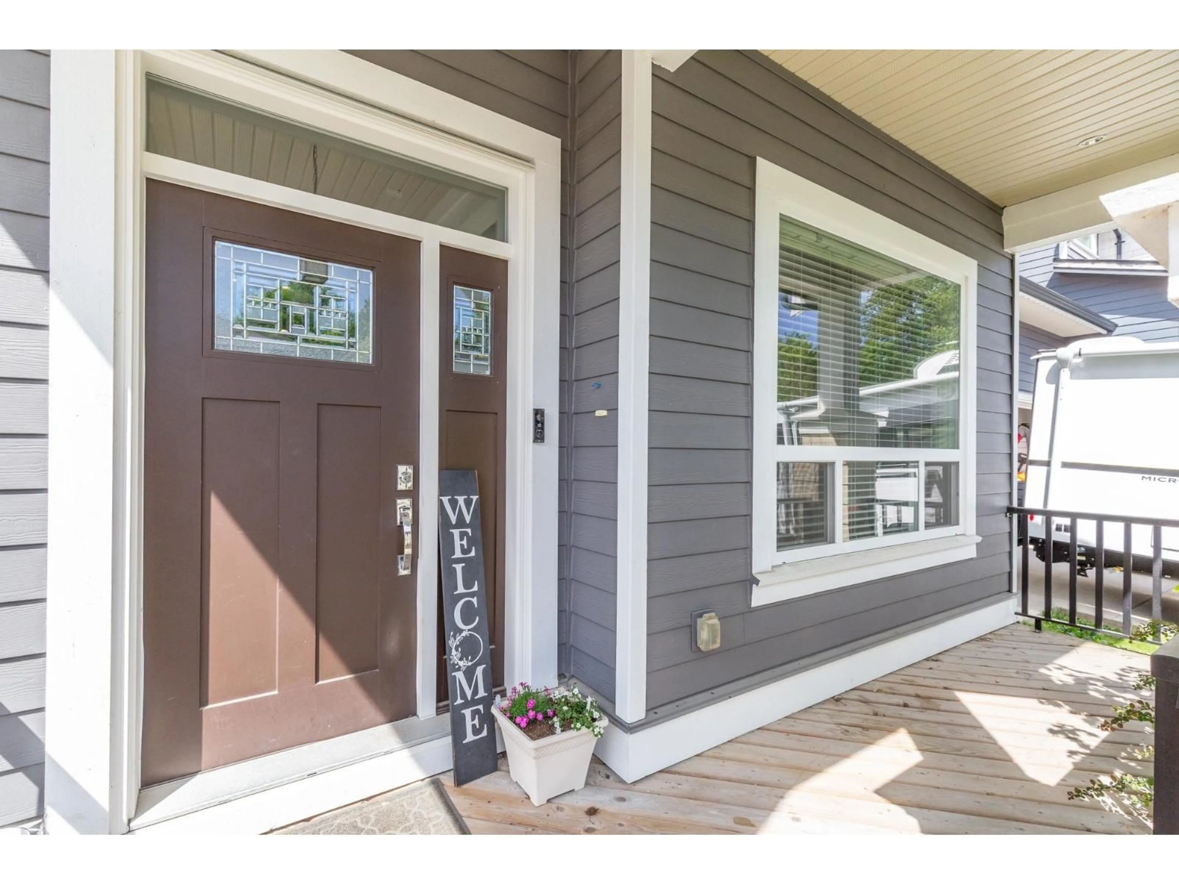 Indoor entryway for 4459 FARINA ROAD, Abbotsford British Columbia V3G0E8