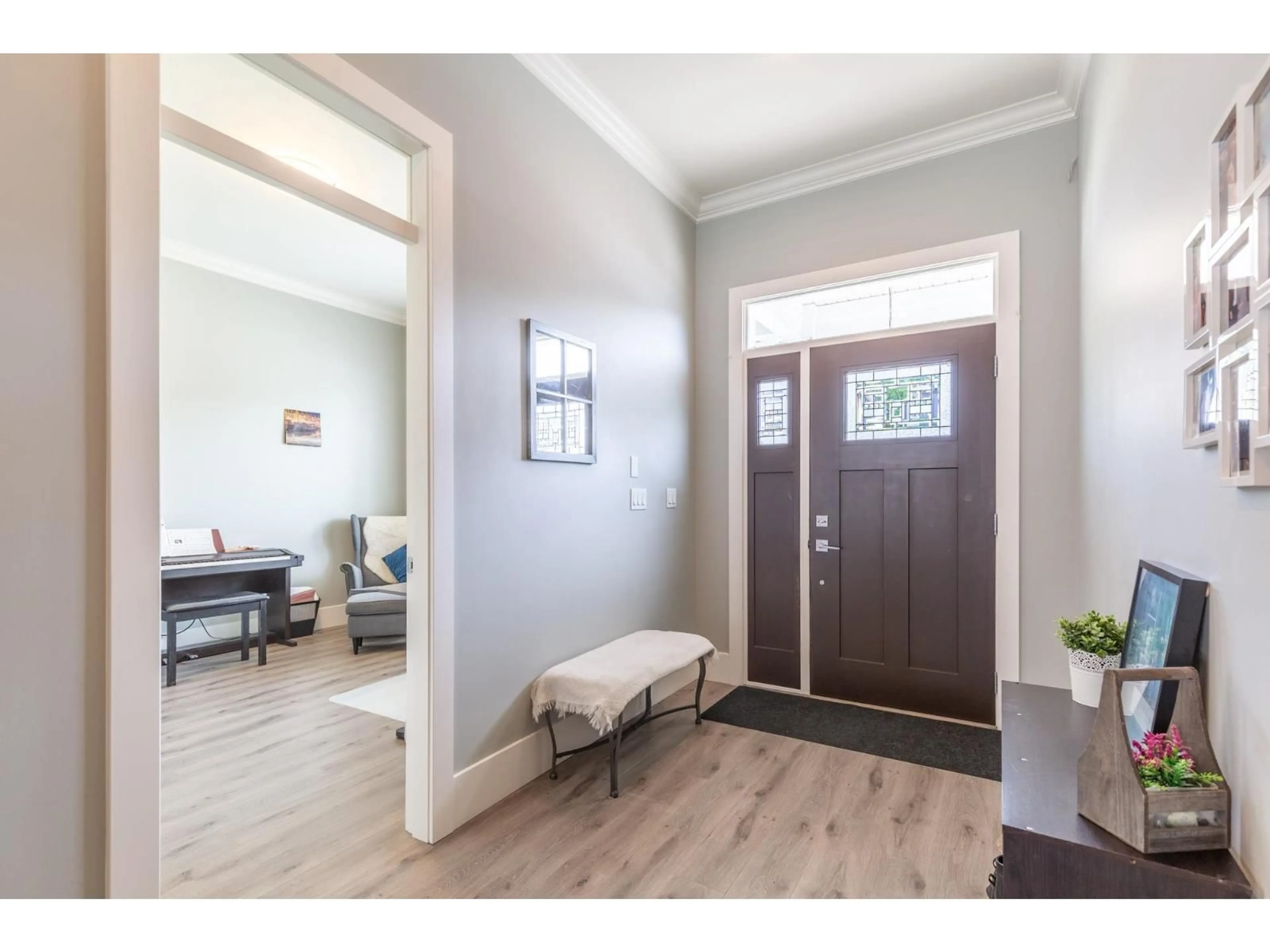 Indoor entryway for 4459 FARINA ROAD, Abbotsford British Columbia V3G0E8