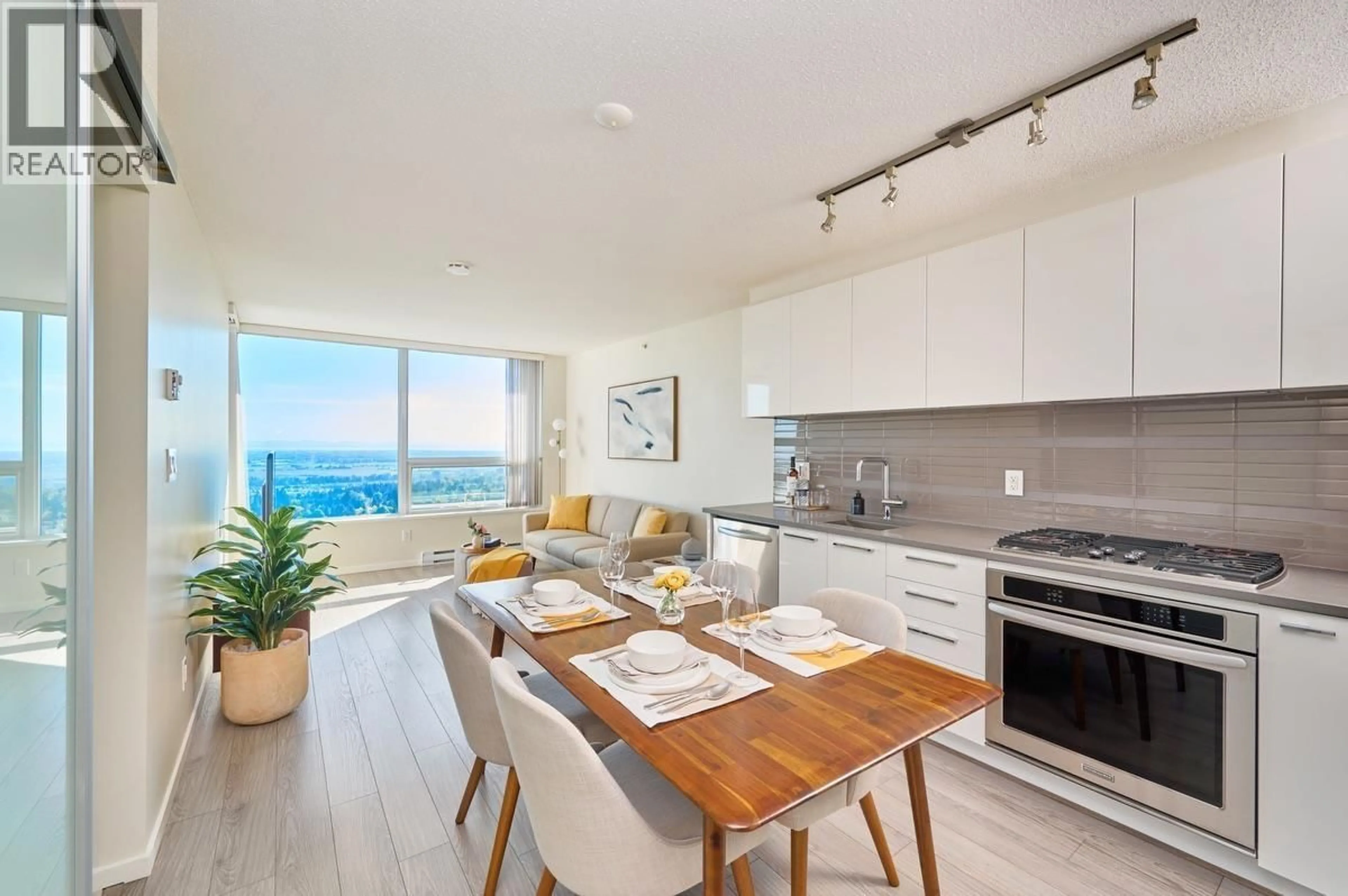 Open concept kitchen, unknown for 3503 - 6658 DOW AVENUE, Burnaby British Columbia V5H0C7