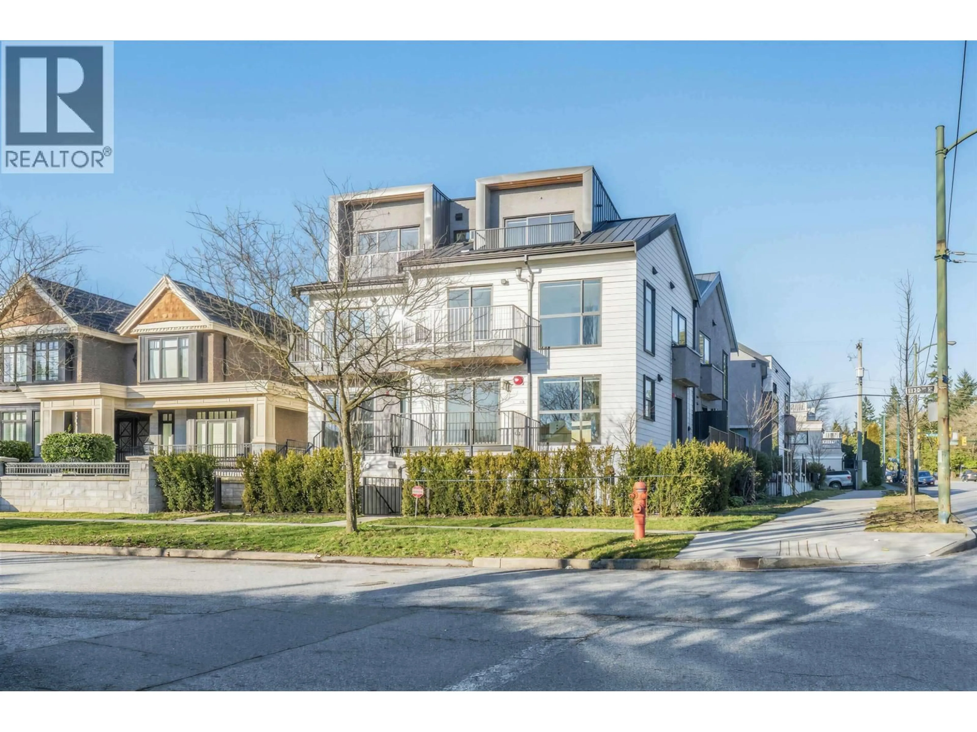 Unknown for 7359 OAK STREET, Vancouver British Columbia V6P1V9