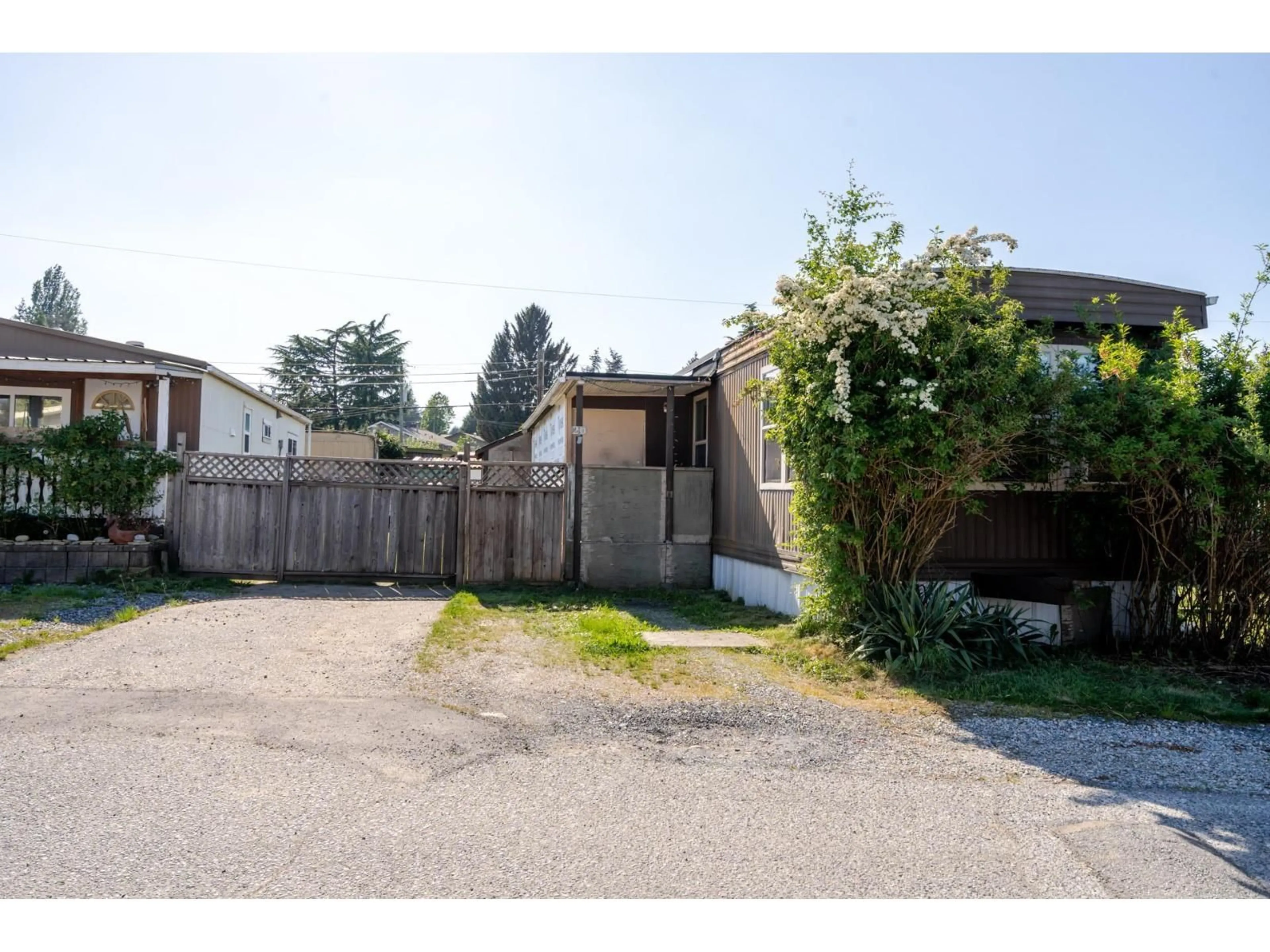 Unknown for 20 - 26892 FRASER HIGHWAY, Langley British Columbia V4W3T5