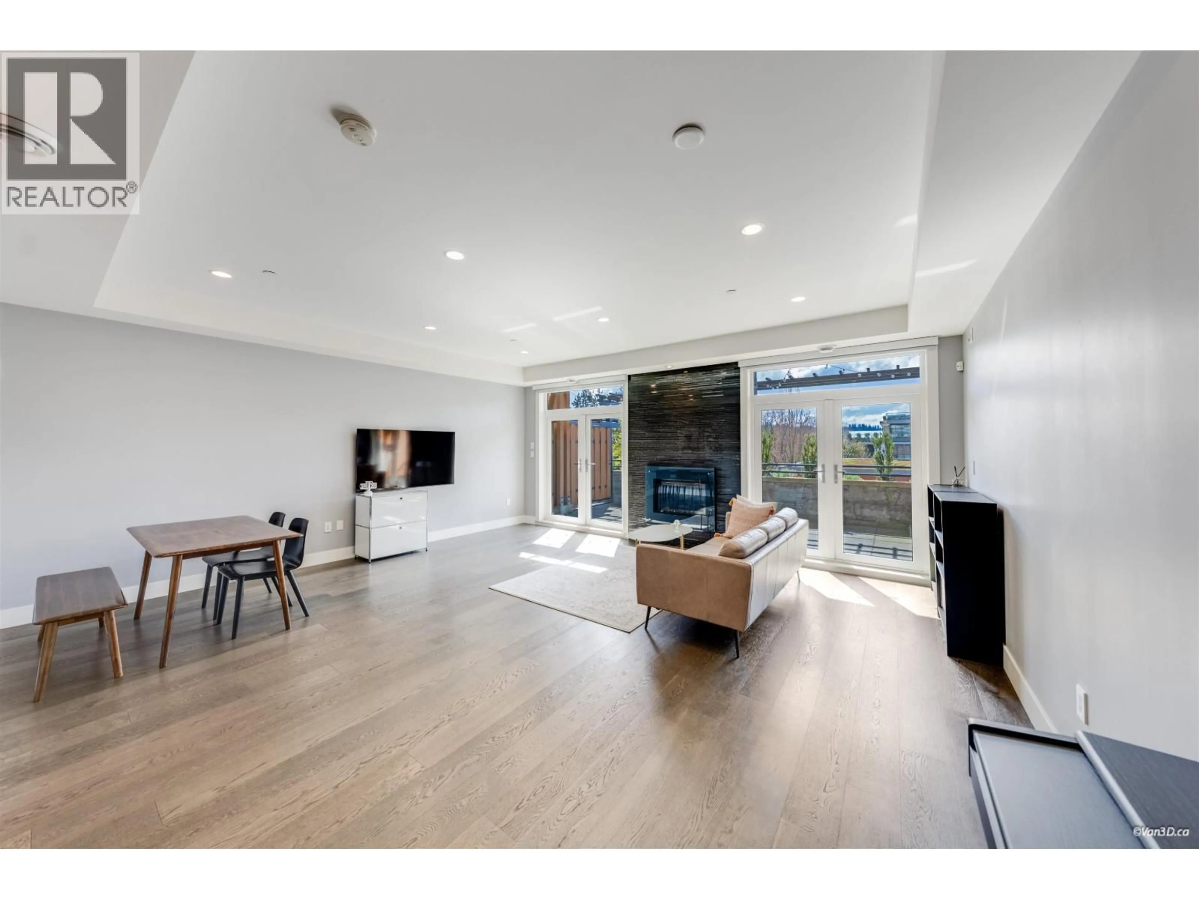 Unknown for 453 13TH STREET, West Vancouver British Columbia V7T2N7