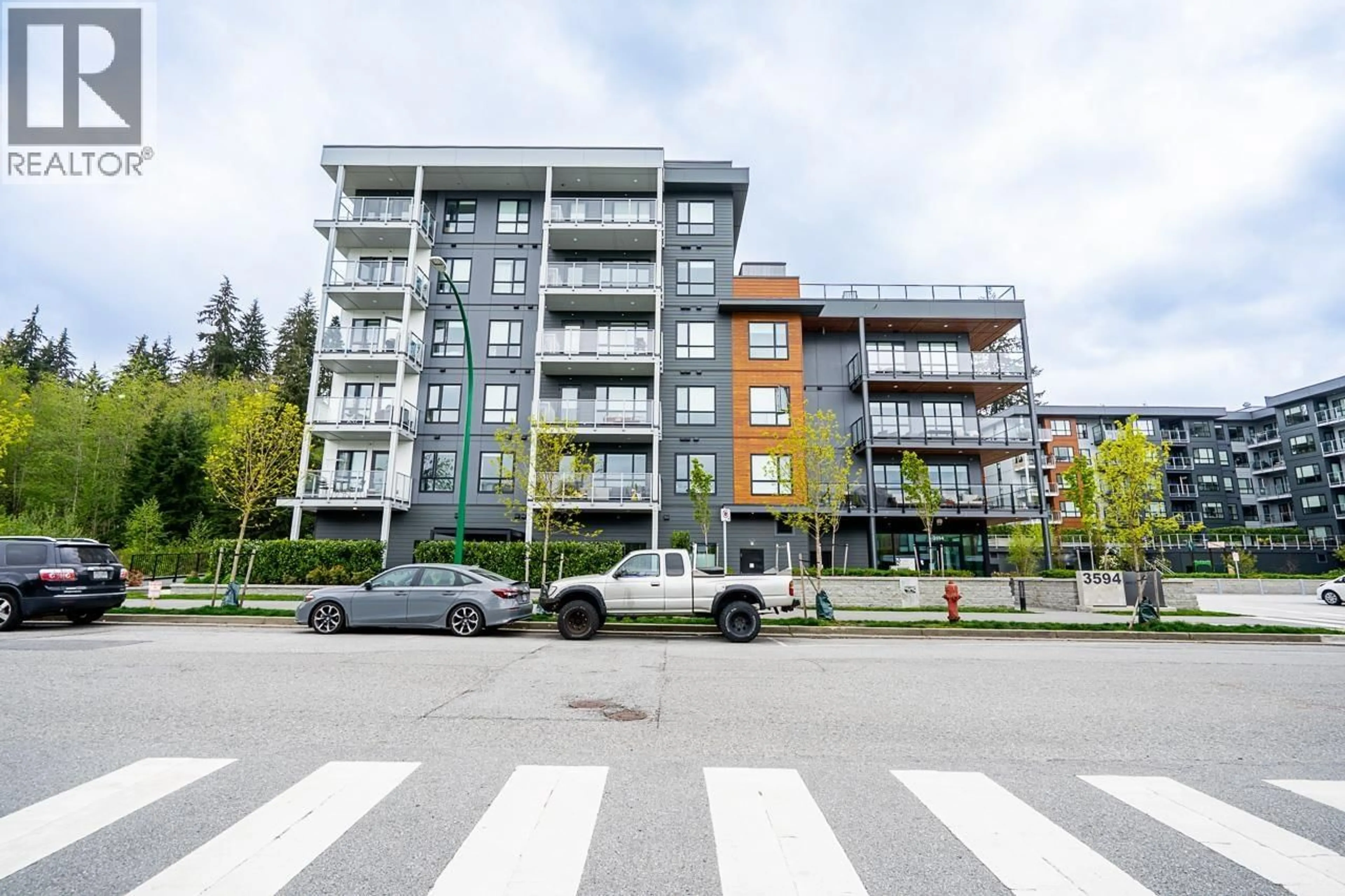 Patio, street for 317 - 3594 MALSUM DRIVE, North Vancouver British Columbia V7G0B4