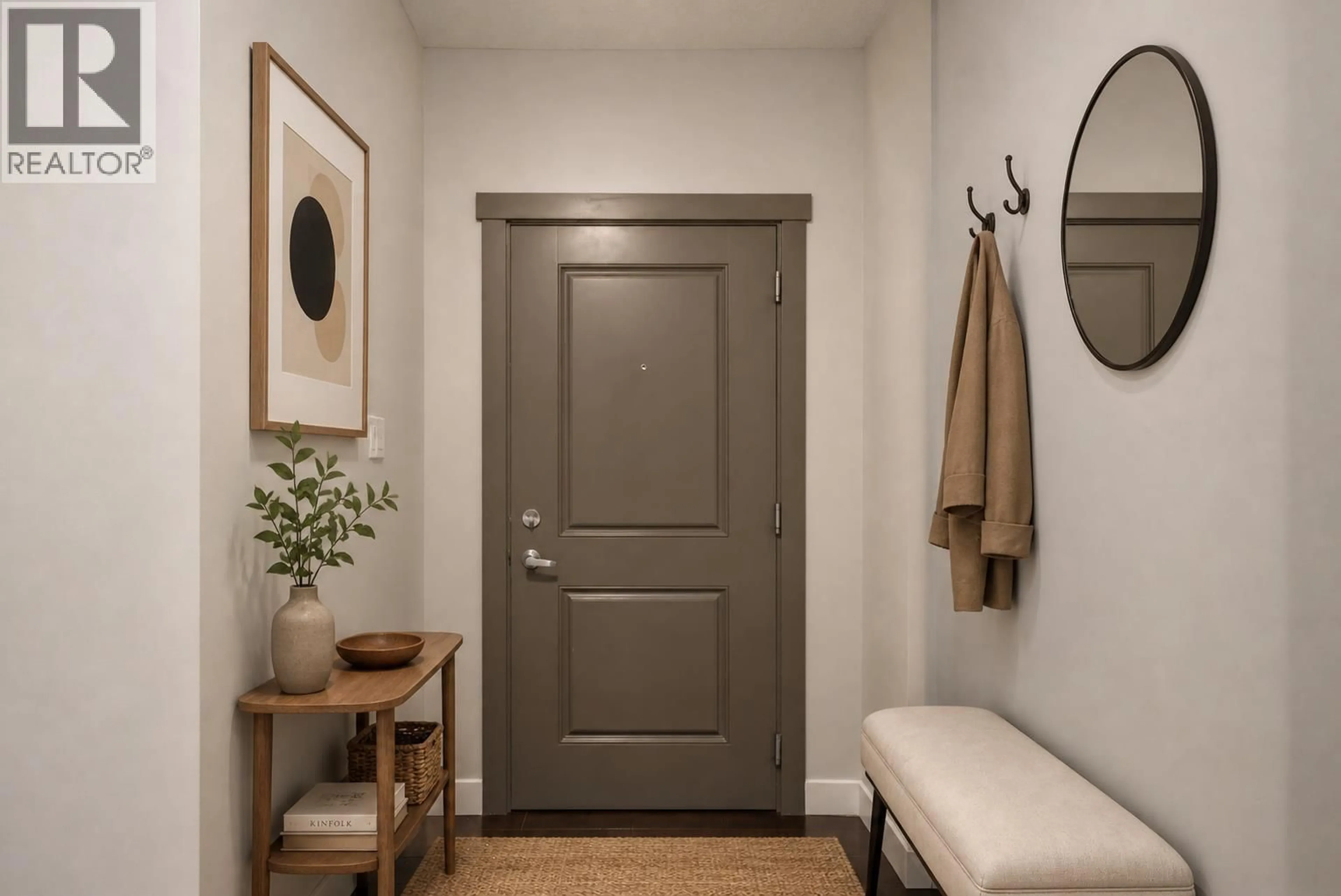 Indoor entryway for 425 - 9009 CORNERSTONE MEWS, Burnaby British Columbia V5A0B9