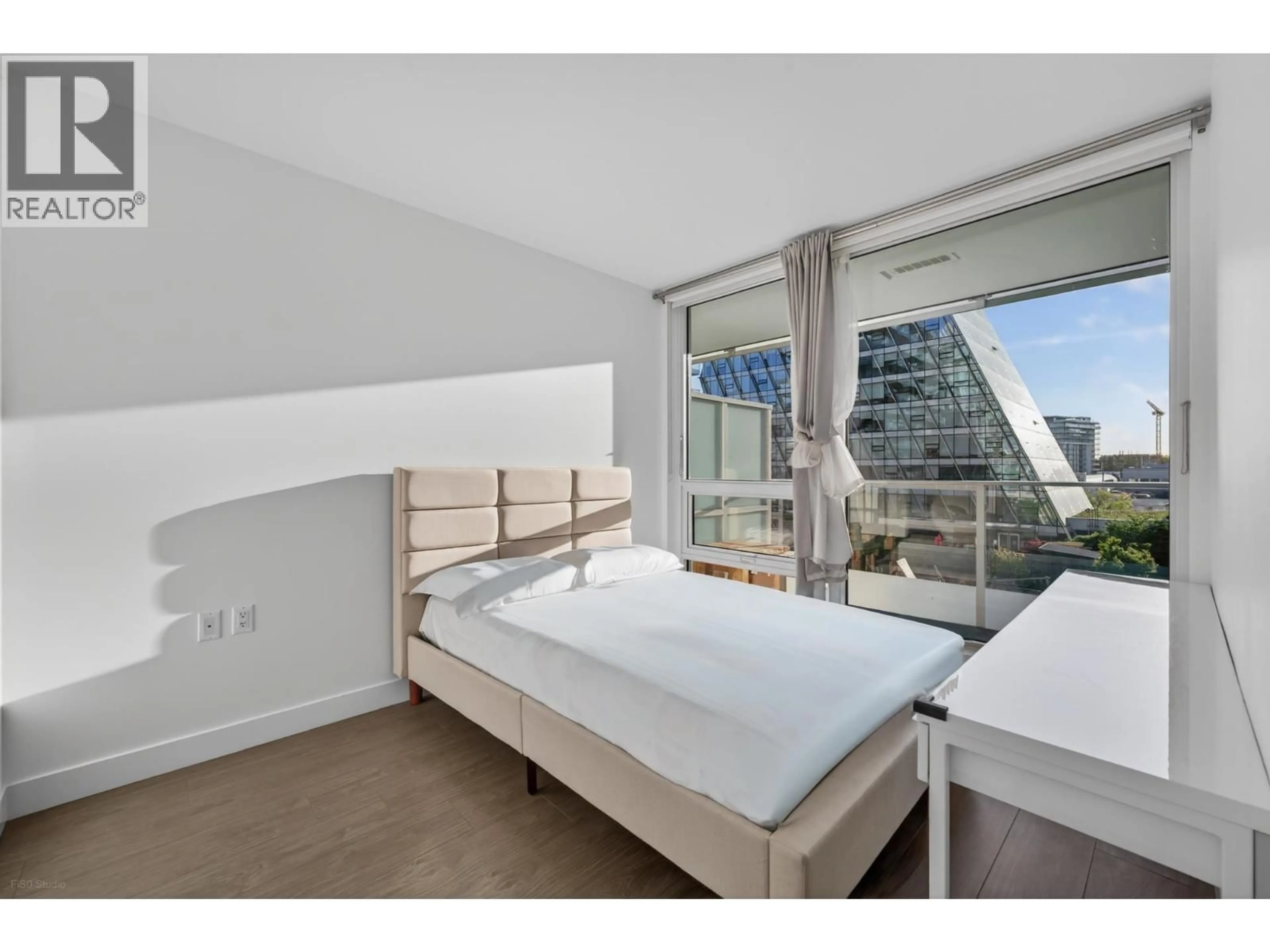 Bedroom with bed, unknown for 651 - 6328 NO. 3 ROAD, Richmond British Columbia V6Y0L6