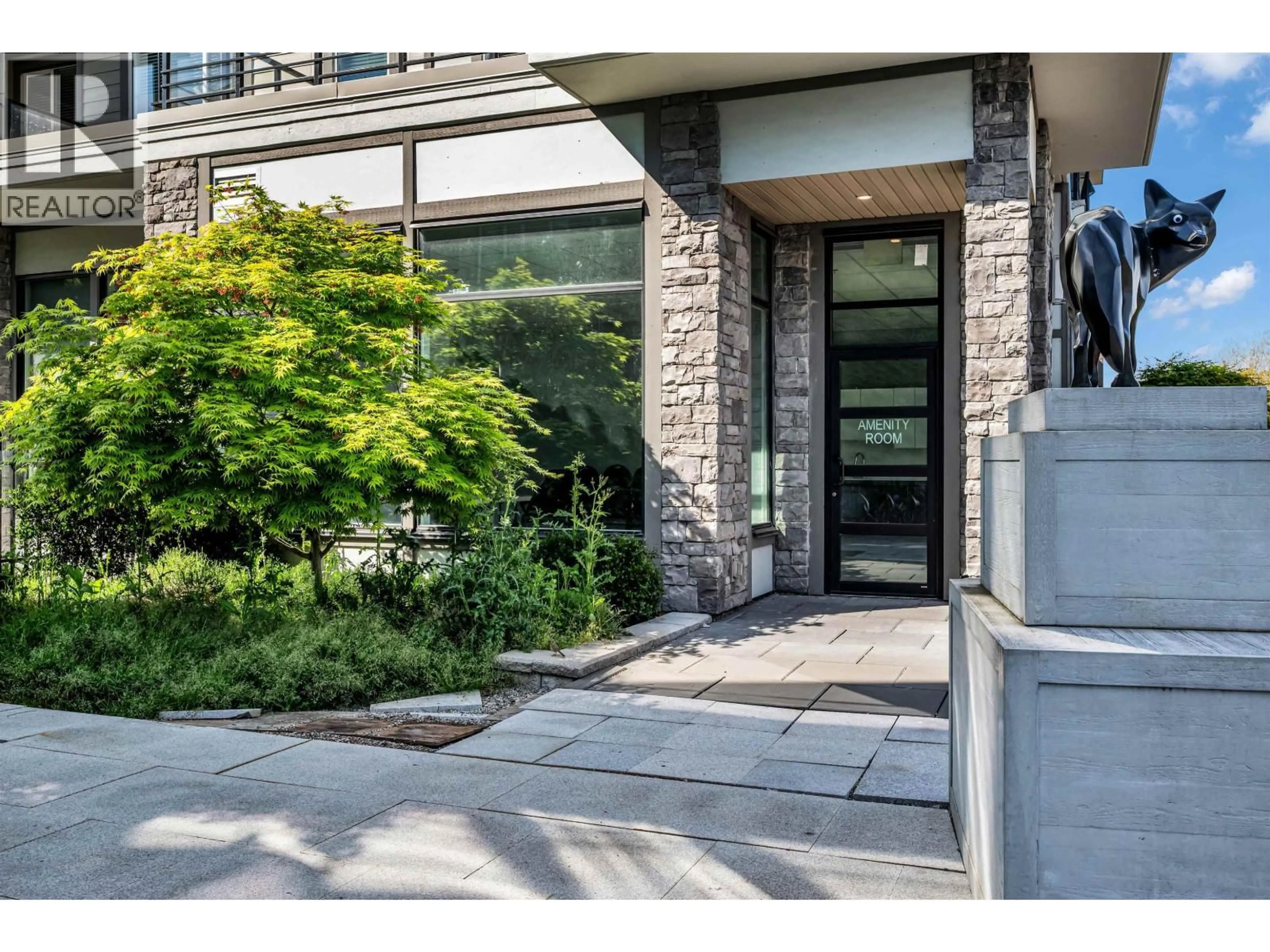 Indoor entryway for 402 - 23233 GILLEY ROAD, Richmond British Columbia V6V1E6