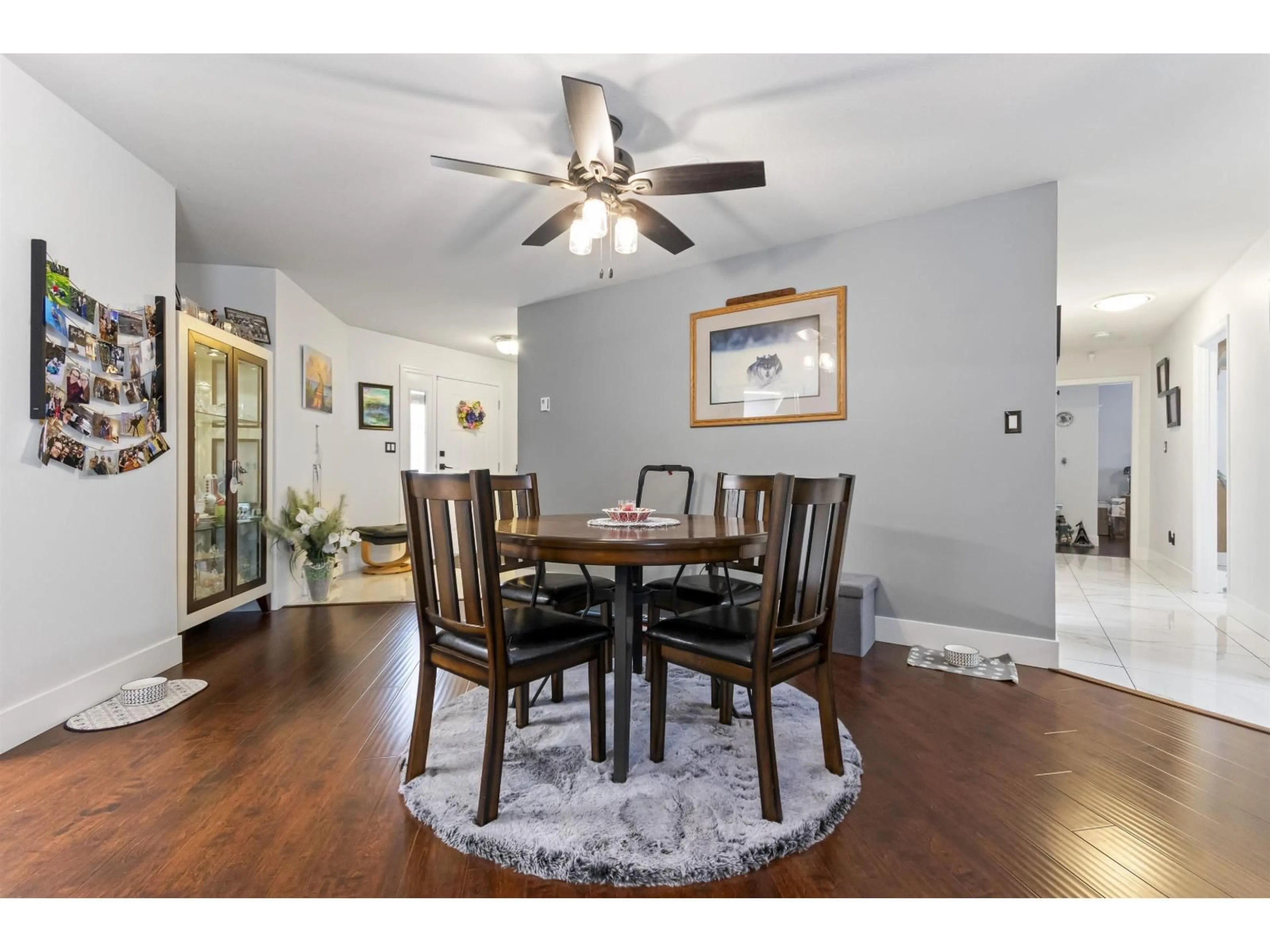 Dining room, wood/laminate floor for 407 - 19645 64 AVENUE, Langley British Columbia V2Y1L2