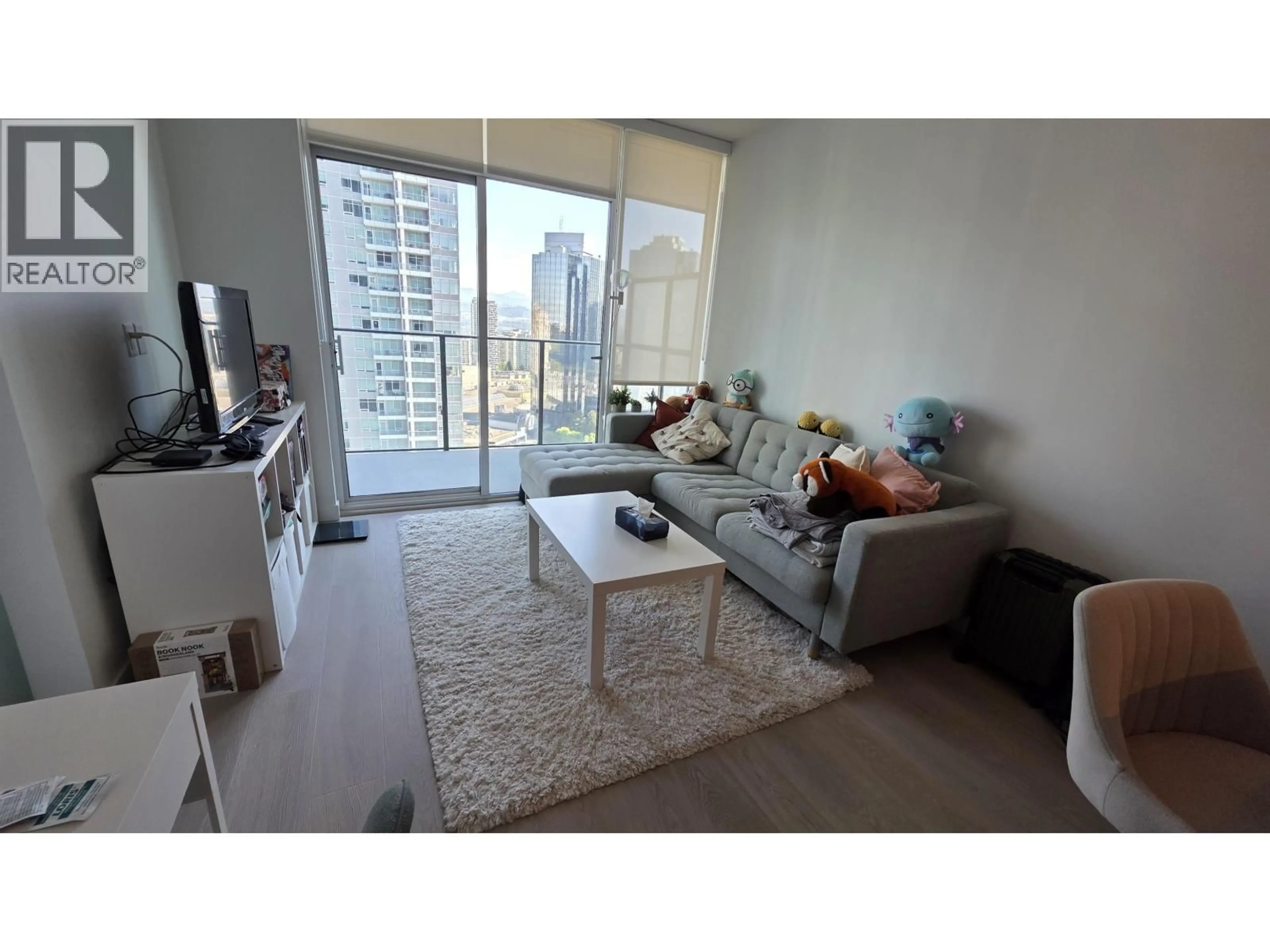 Living room with furniture, unknown for 2310 - 6537 TELFORD AVENUE, Burnaby British Columbia V5H0K9