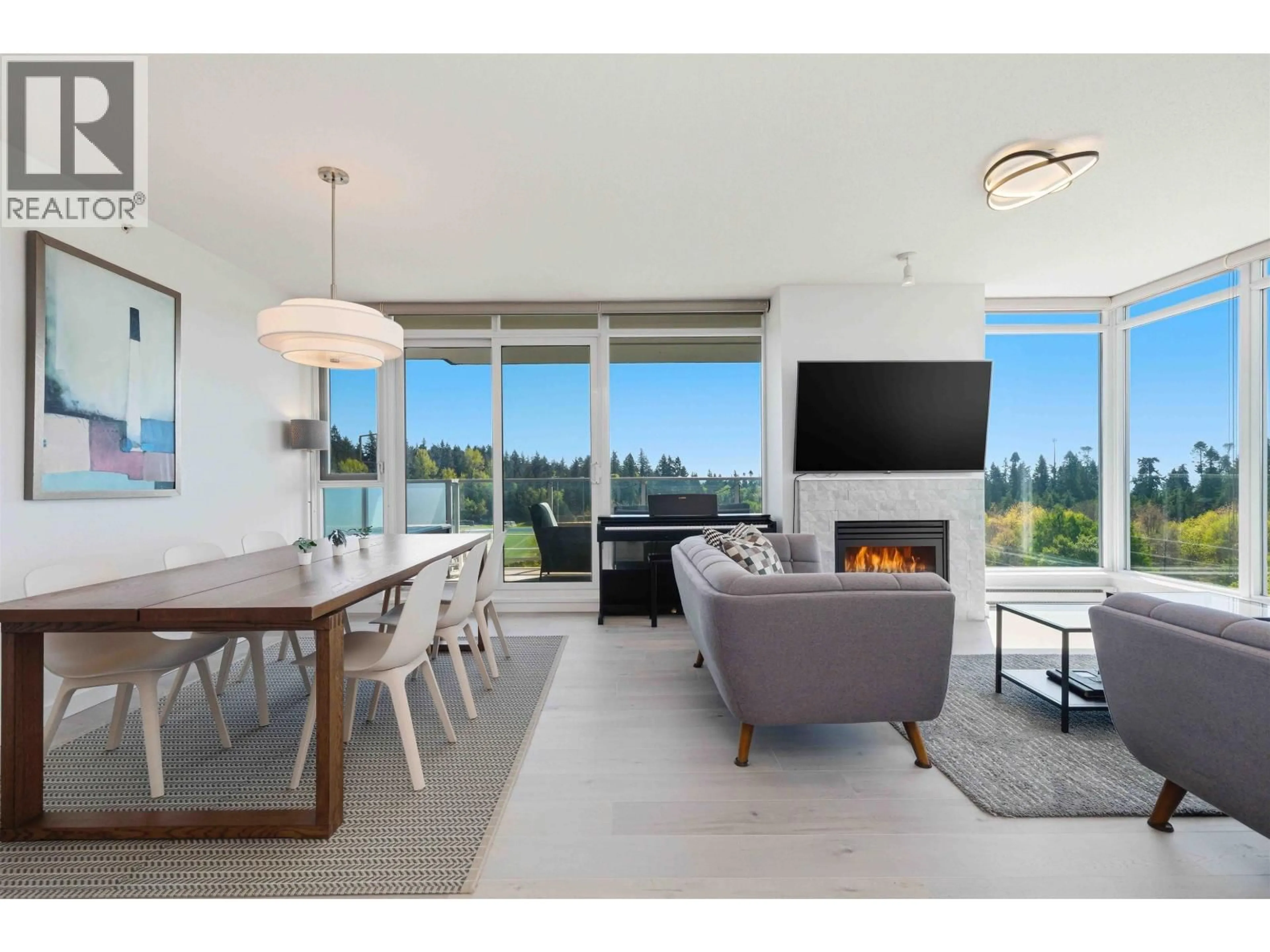 Living room with furniture, unknown for 905 - 2688 WEST MALL, Vancouver British Columbia V6T2J8