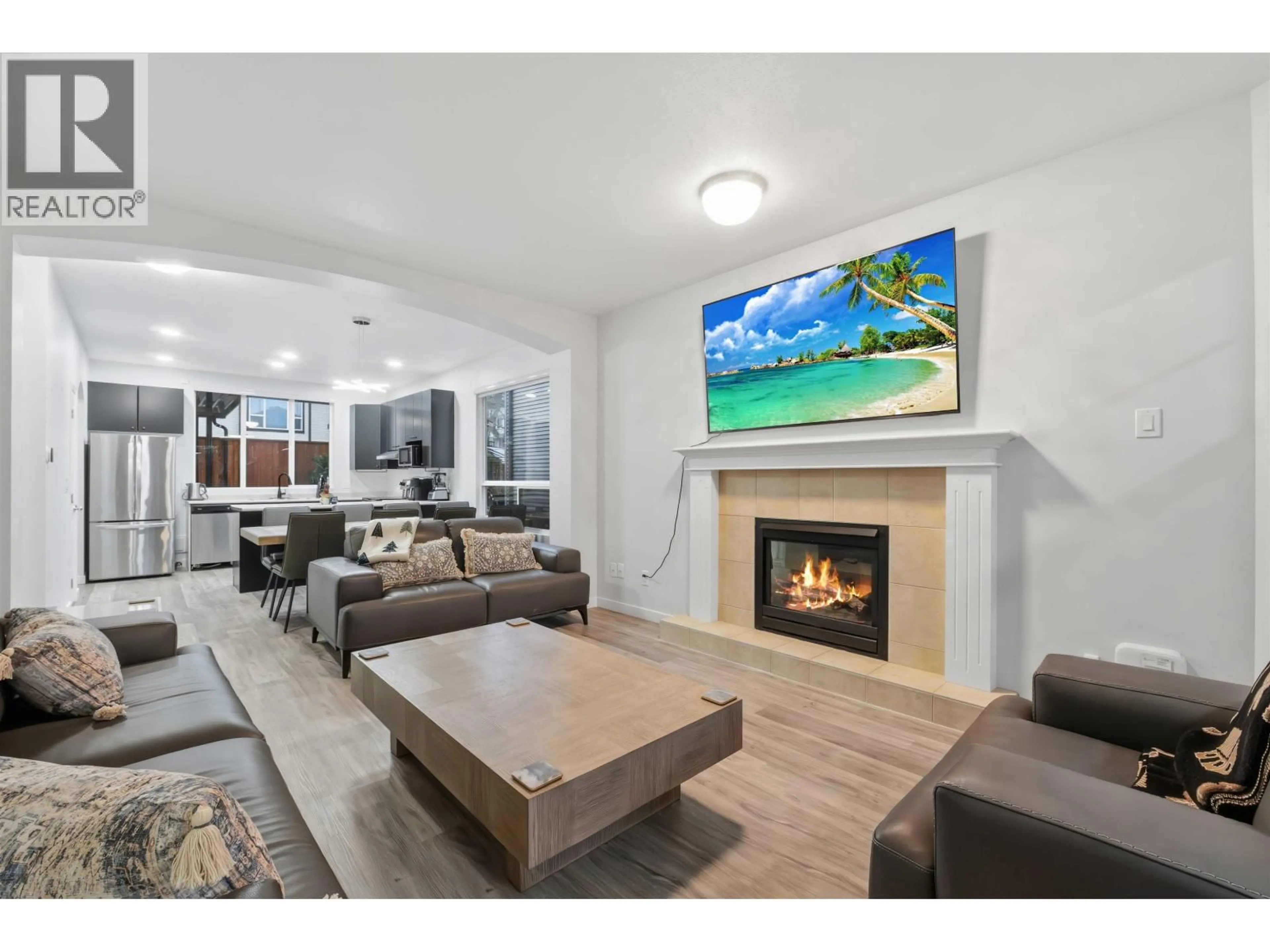Home theater for 10256 243A STREET, Maple Ridge British Columbia V2W1Y3