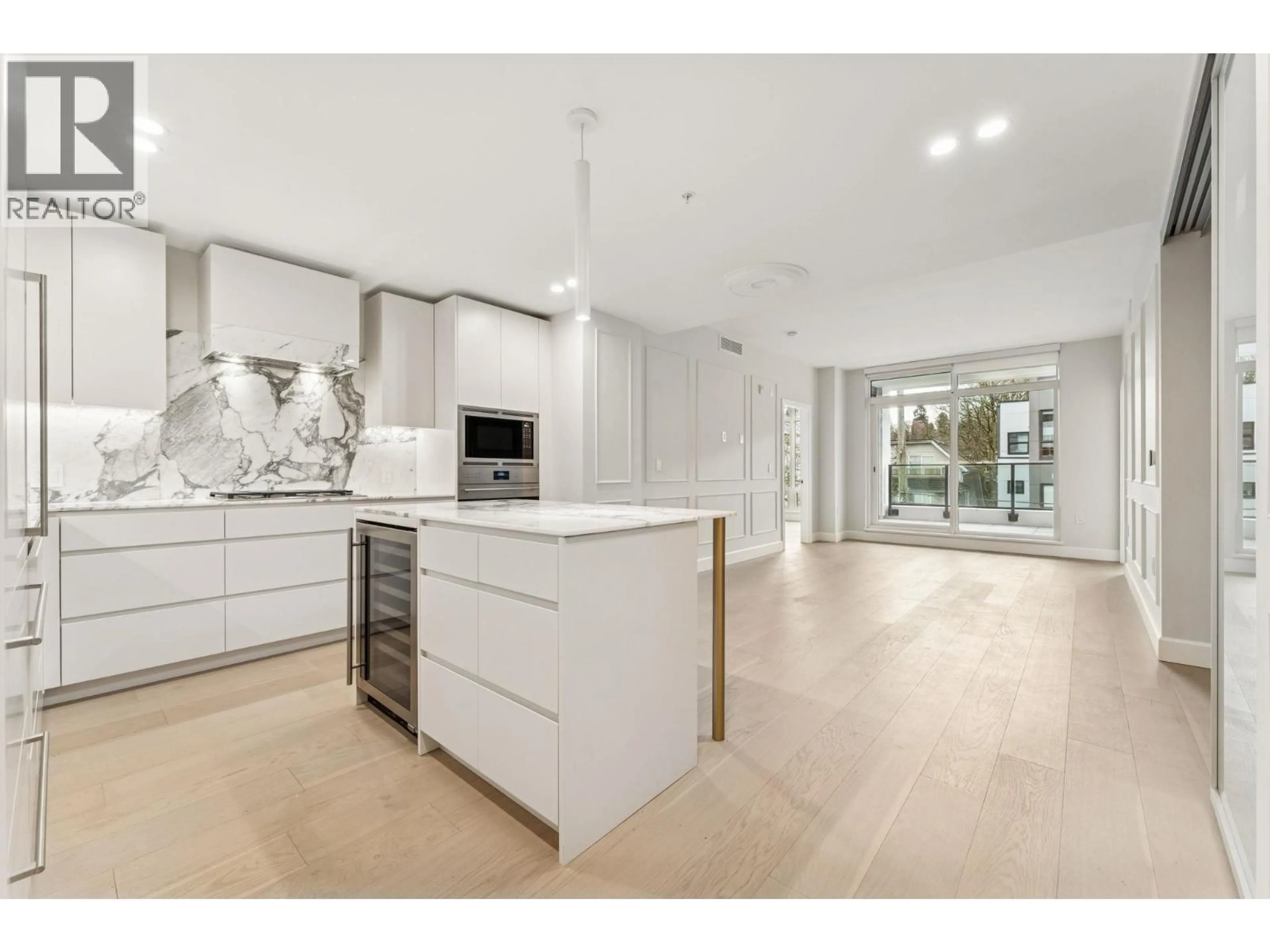 Open concept kitchen, unknown for 304 - 3668 10TH AVENUE, Vancouver British Columbia V6R2G3