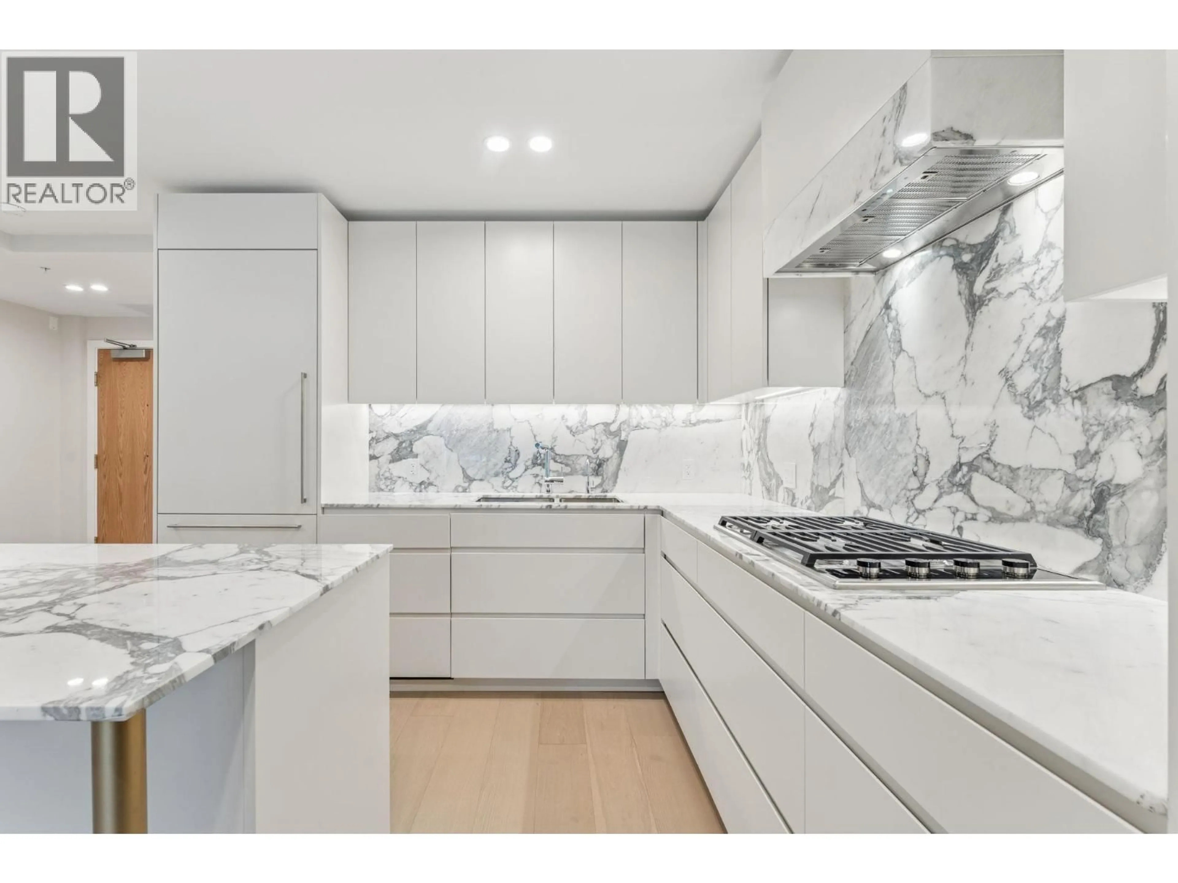 Contemporary kitchen, ceramic/tile floor for 304 - 3668 10TH AVENUE, Vancouver British Columbia V6R2G3